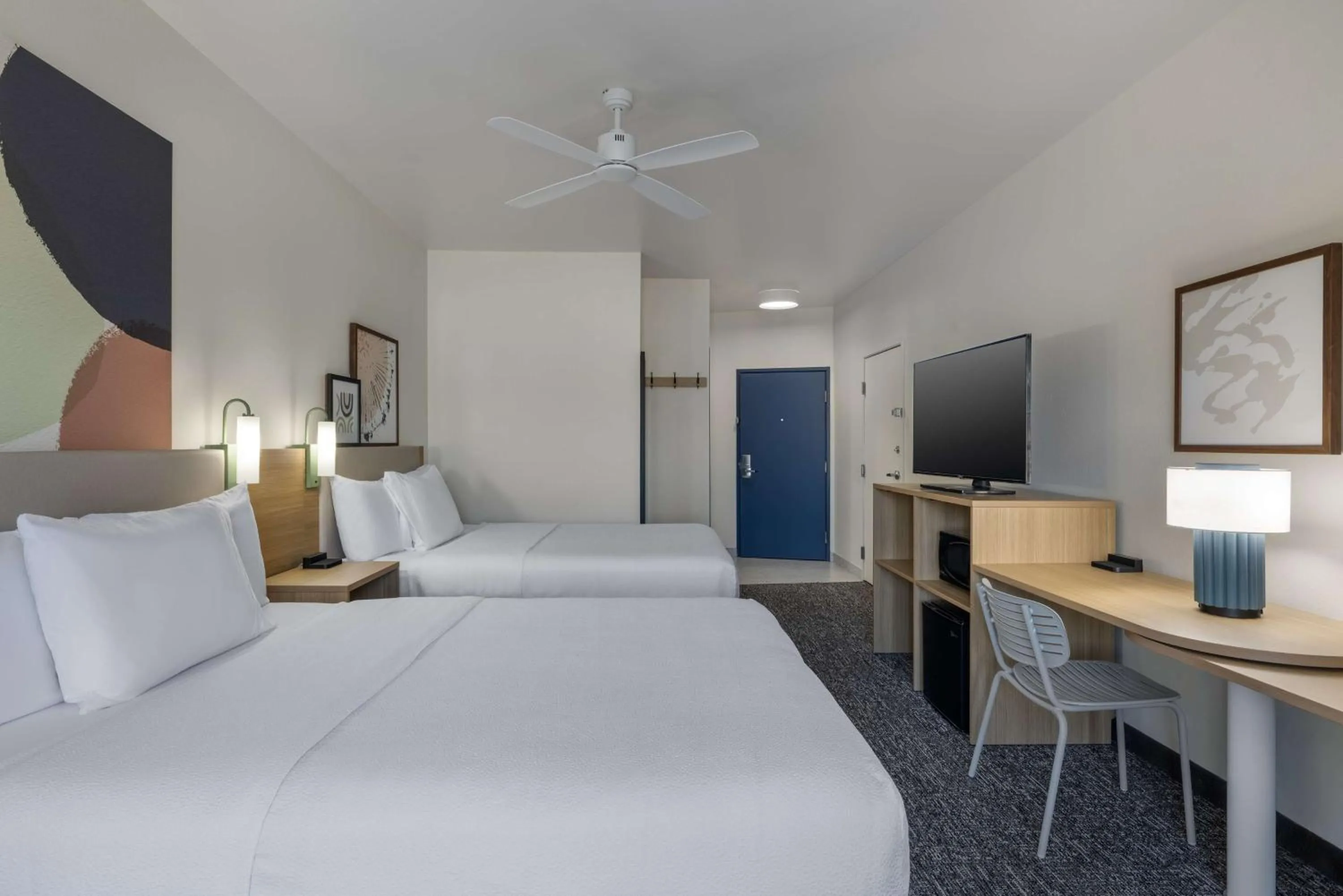 Bed in Super 8 by Wyndham Nacogdoches