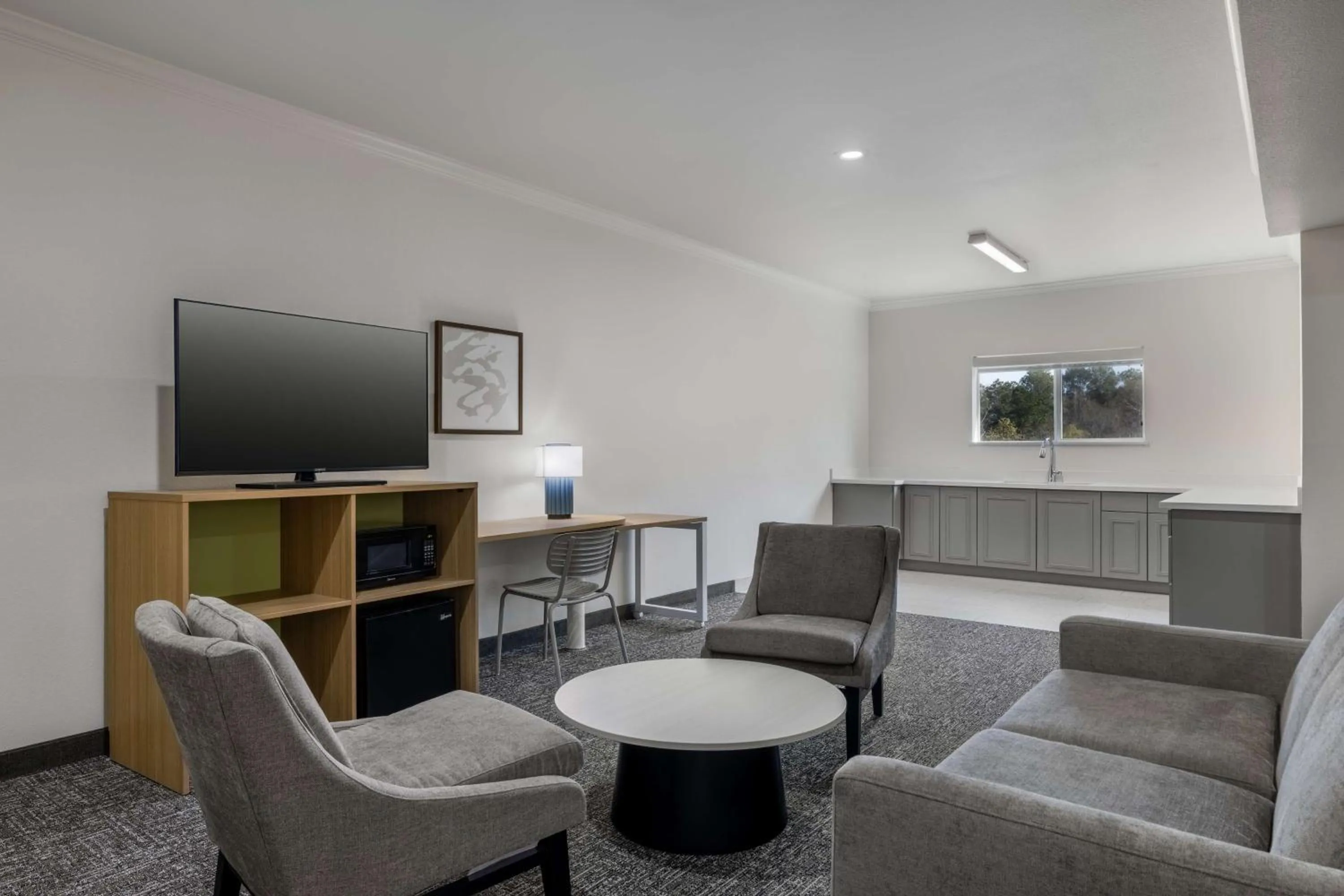 Living room in Super 8 by Wyndham Nacogdoches