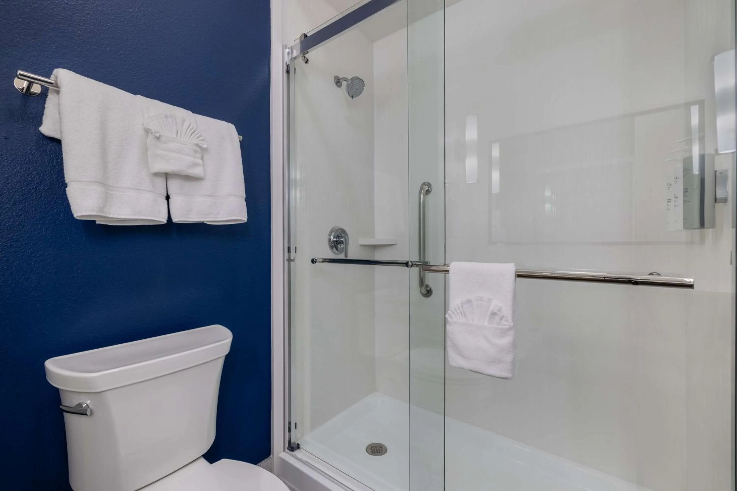 Bathroom in Super 8 by Wyndham Nacogdoches