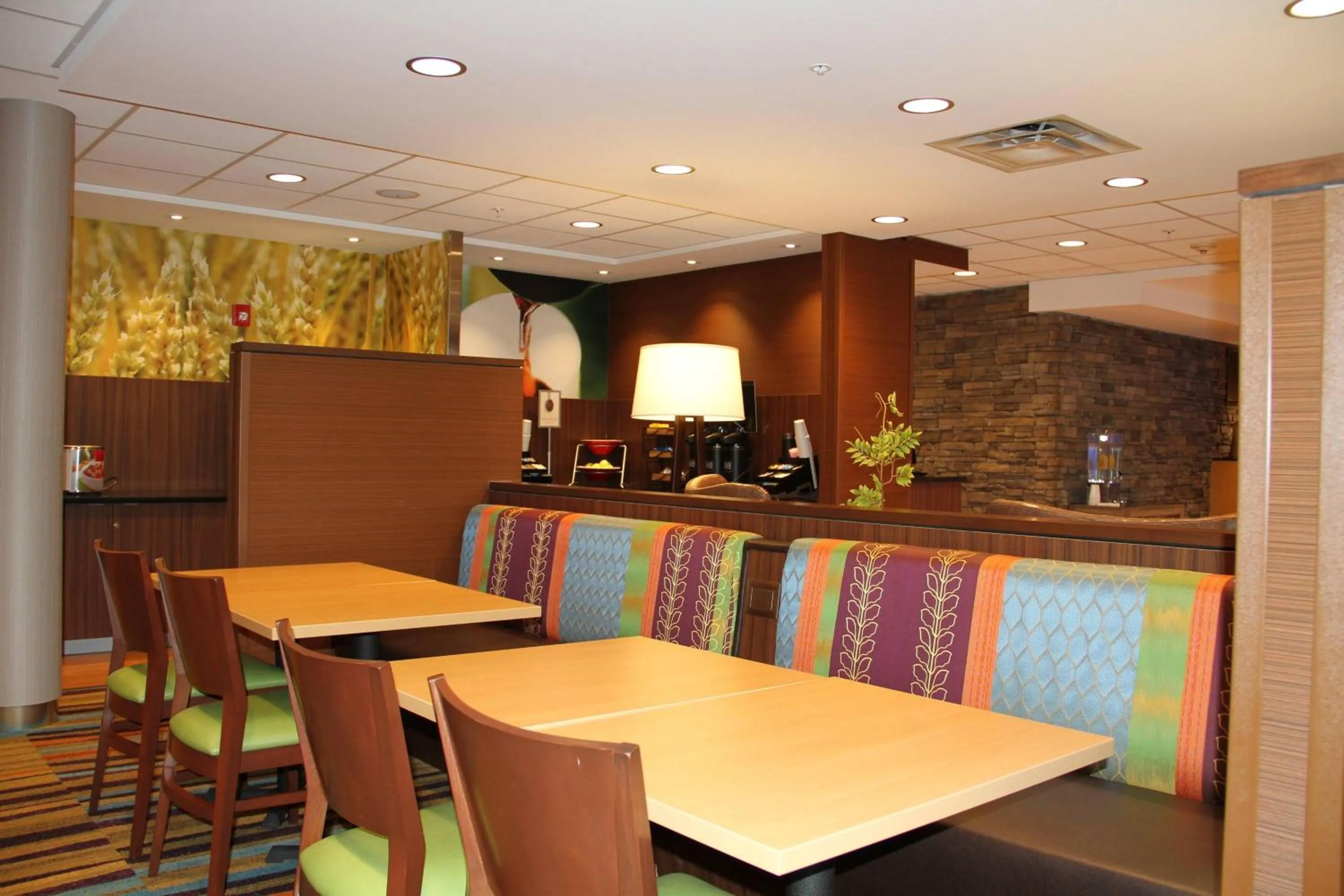 Restaurant/places to eat in Fairfield by Marriott Inn & Suites Jonestown Lebanon Valley