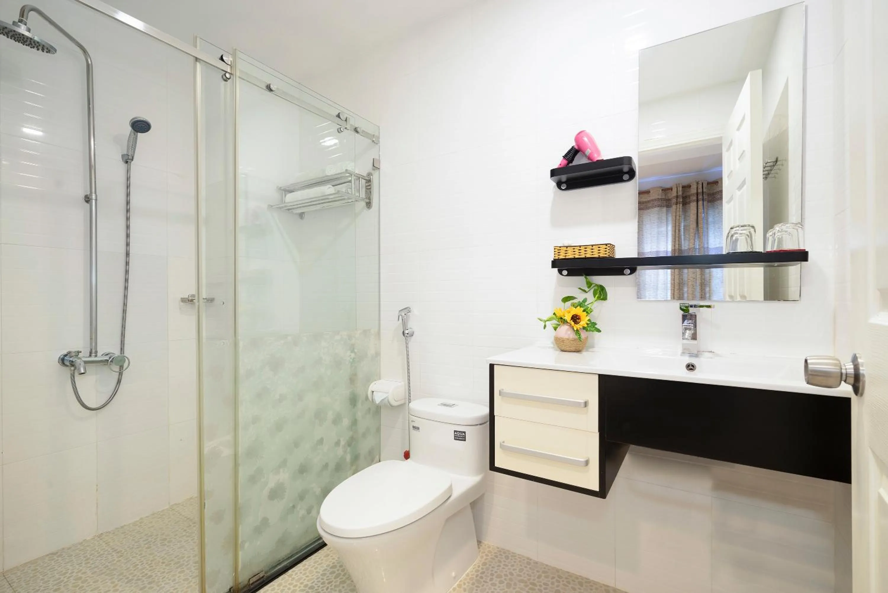 Bathroom in Sunshine Boutique Hotel Phu My Hung