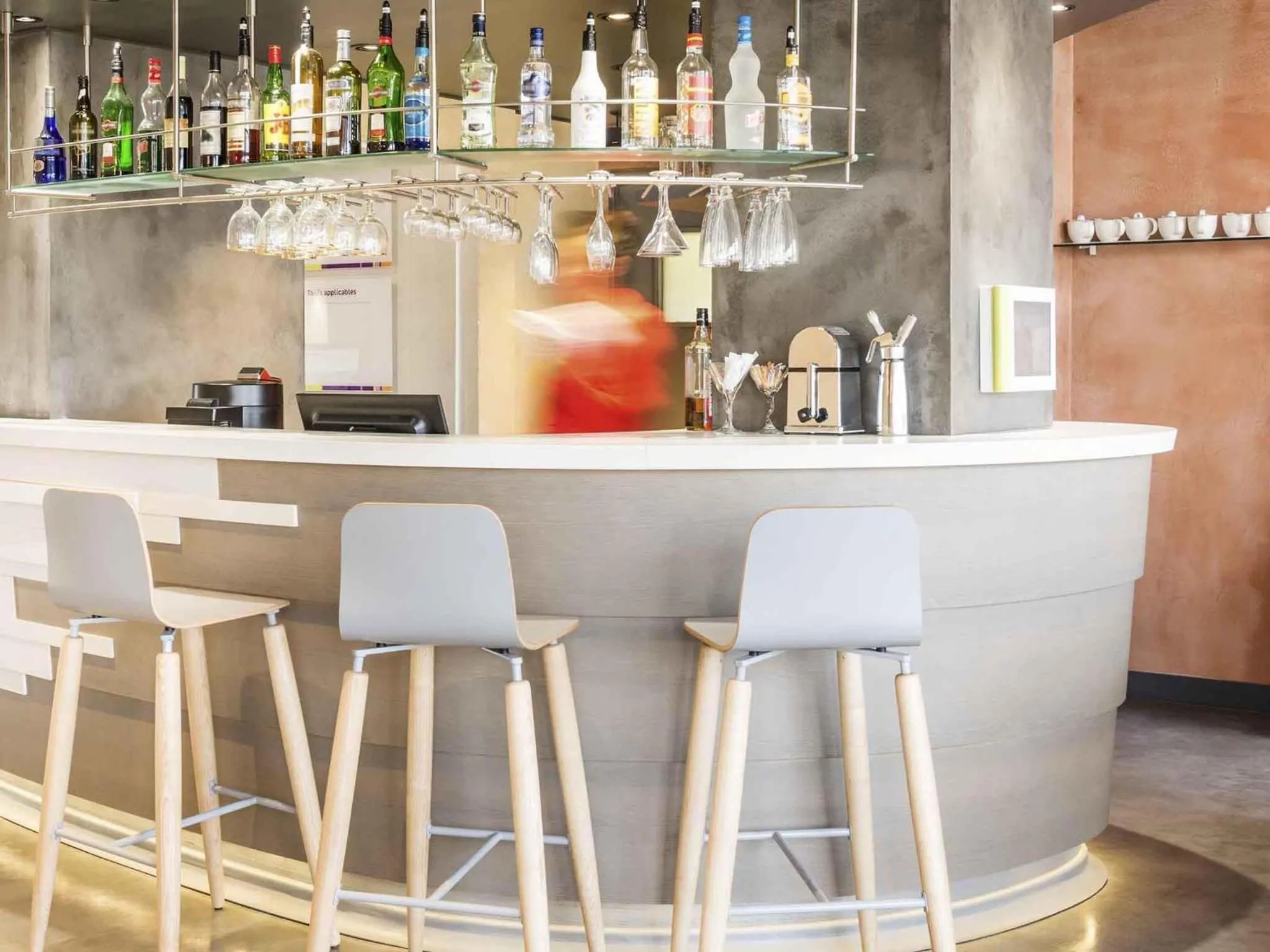 Lounge or bar in ibis Styles Meaux Centre
