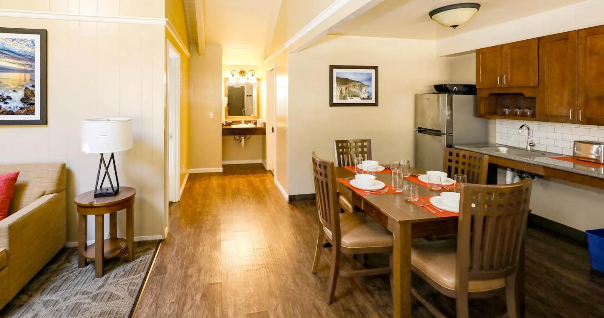 Kitchen or kitchenette in Big Sur Lodge