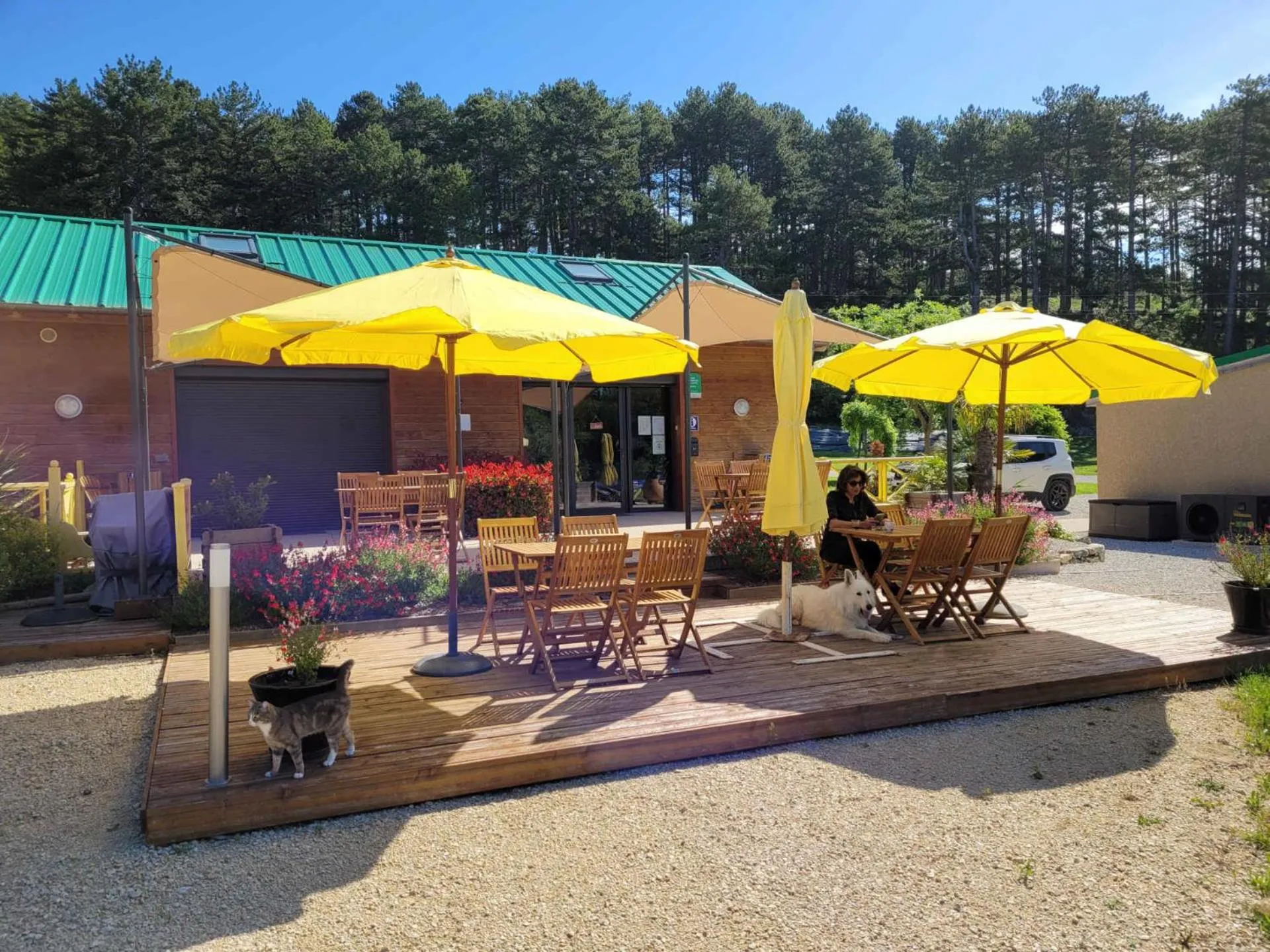 Patio in Les Chalets de Saint Maurice (Dieulefit)