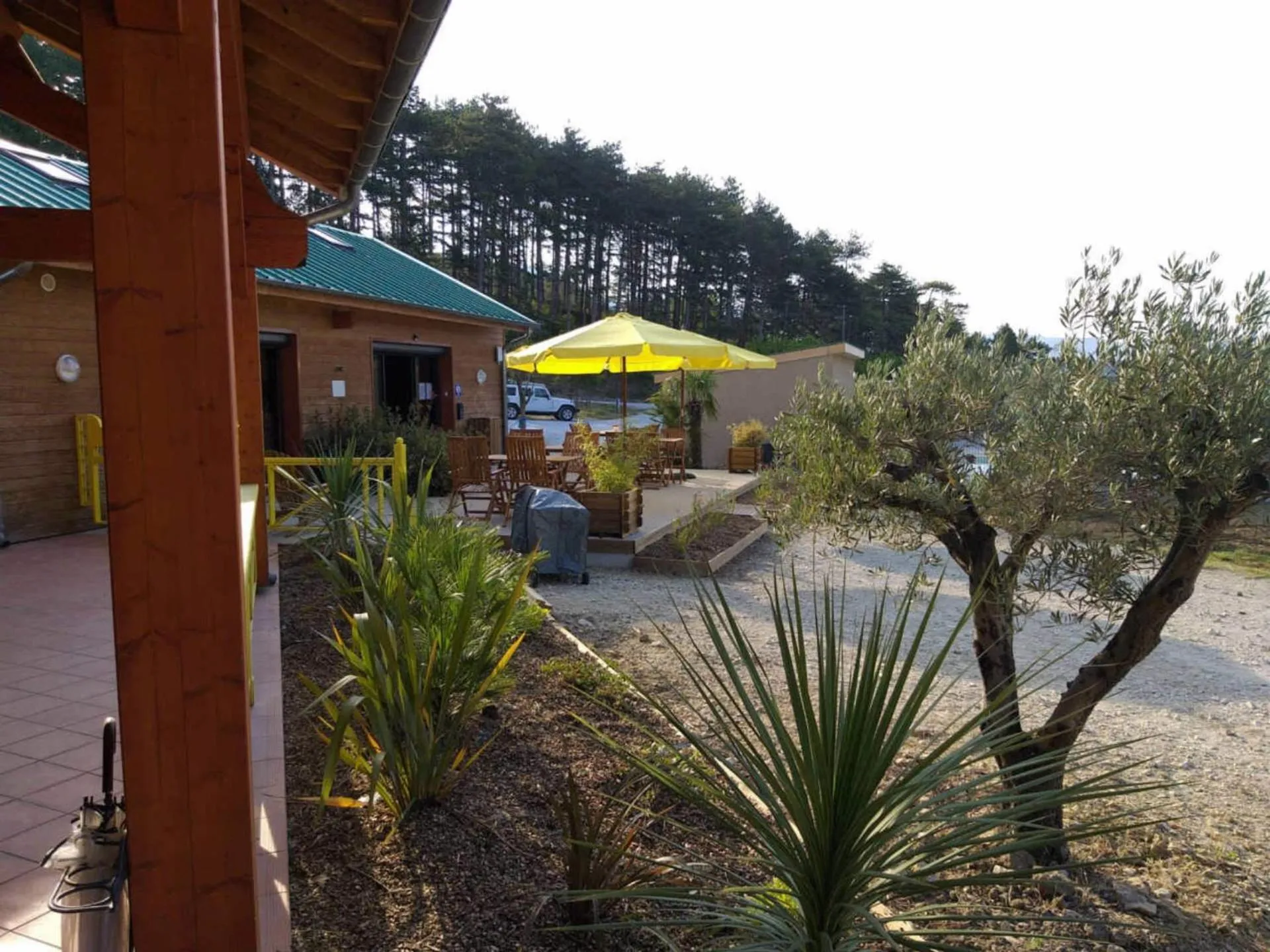 Patio in Les Chalets de Saint Maurice (Dieulefit)