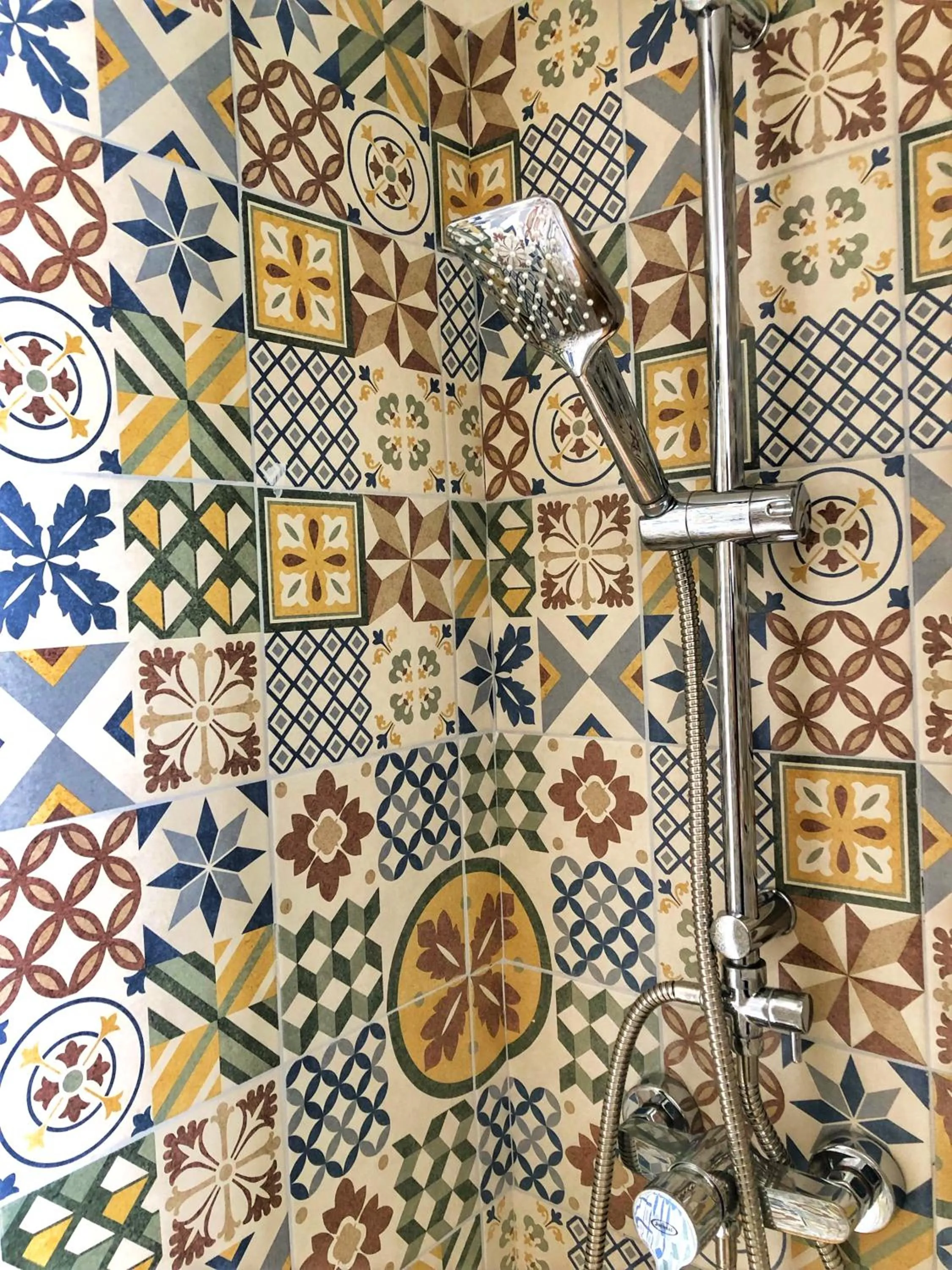 Shower in BnB Le Janas