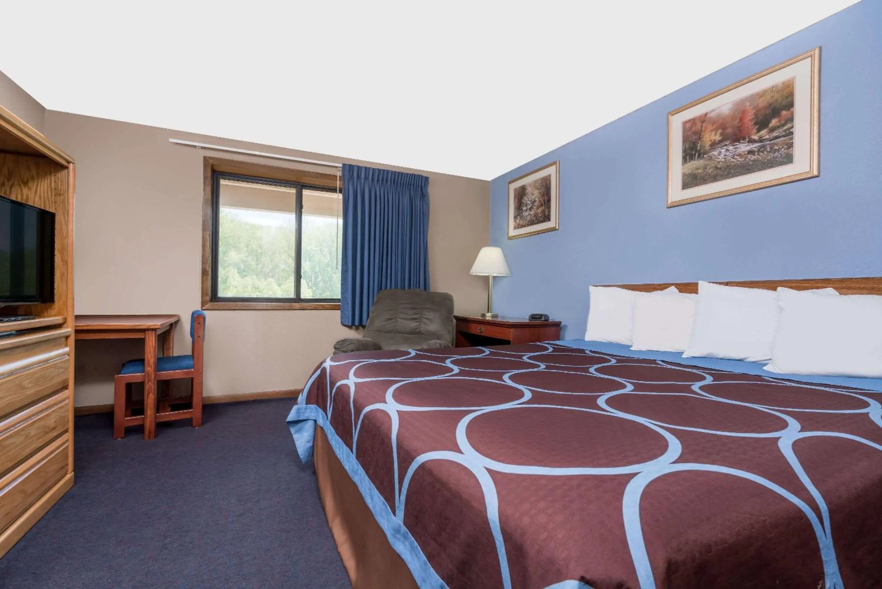Double Room with Two Double Beds - Non-Smoking in Super 8 by Wyndham Mankato