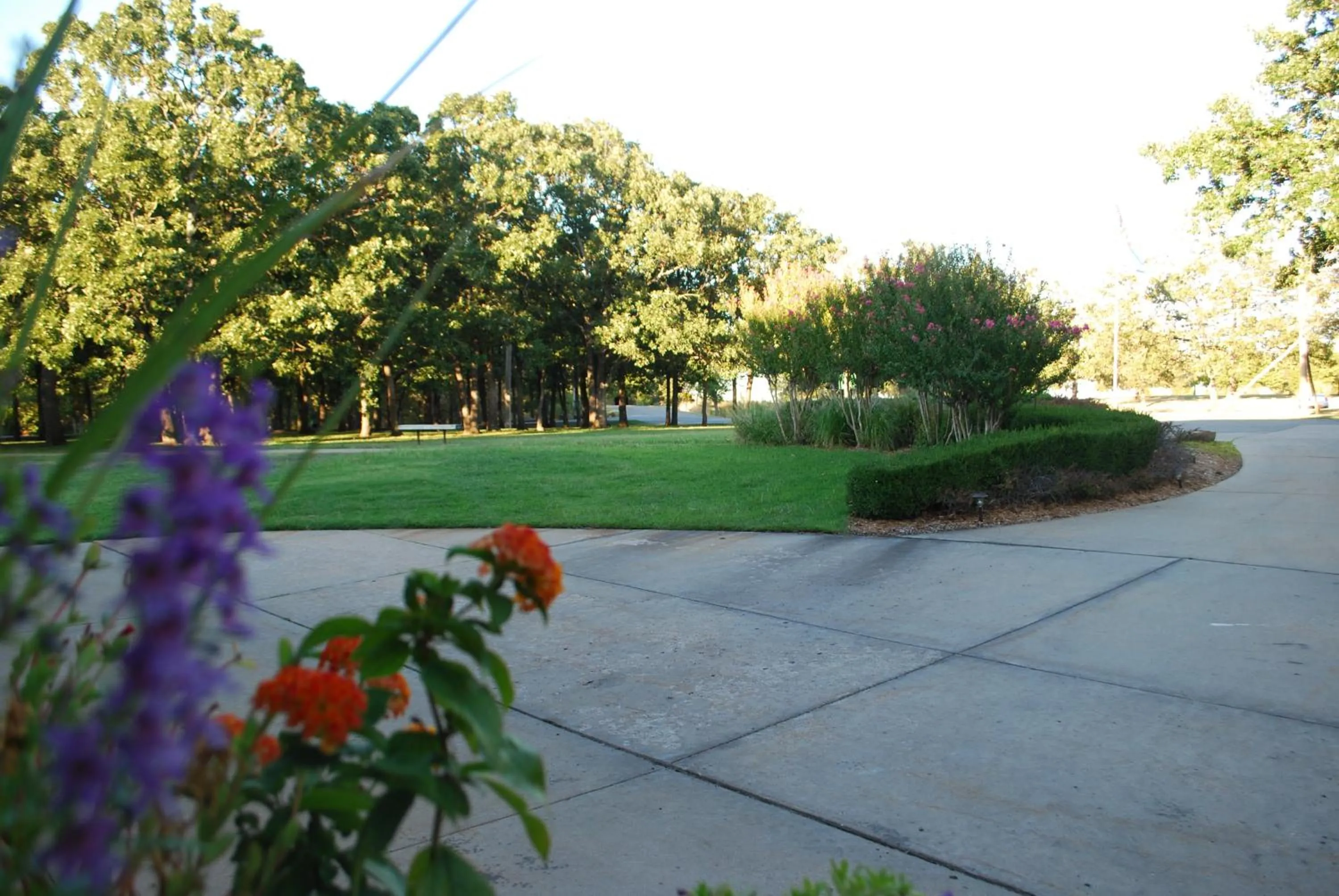 Facade/entrance in POSTOAK Lodge and Retreat
