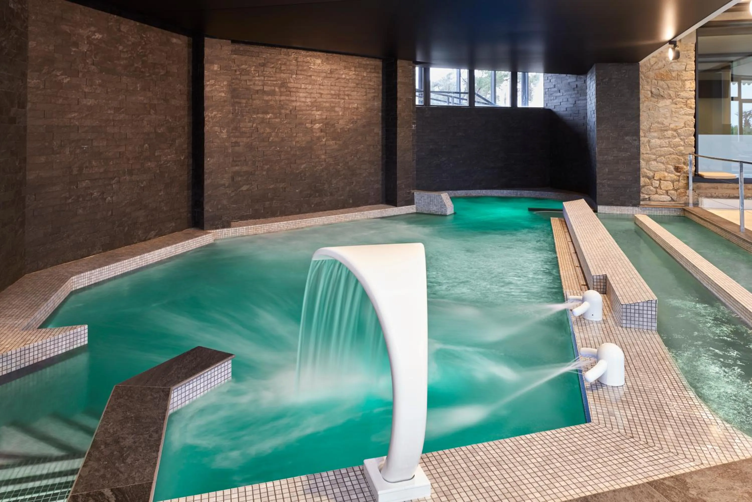 Spa and wellness centre/facilities in Hôtel Barrière Le Royal La Baule