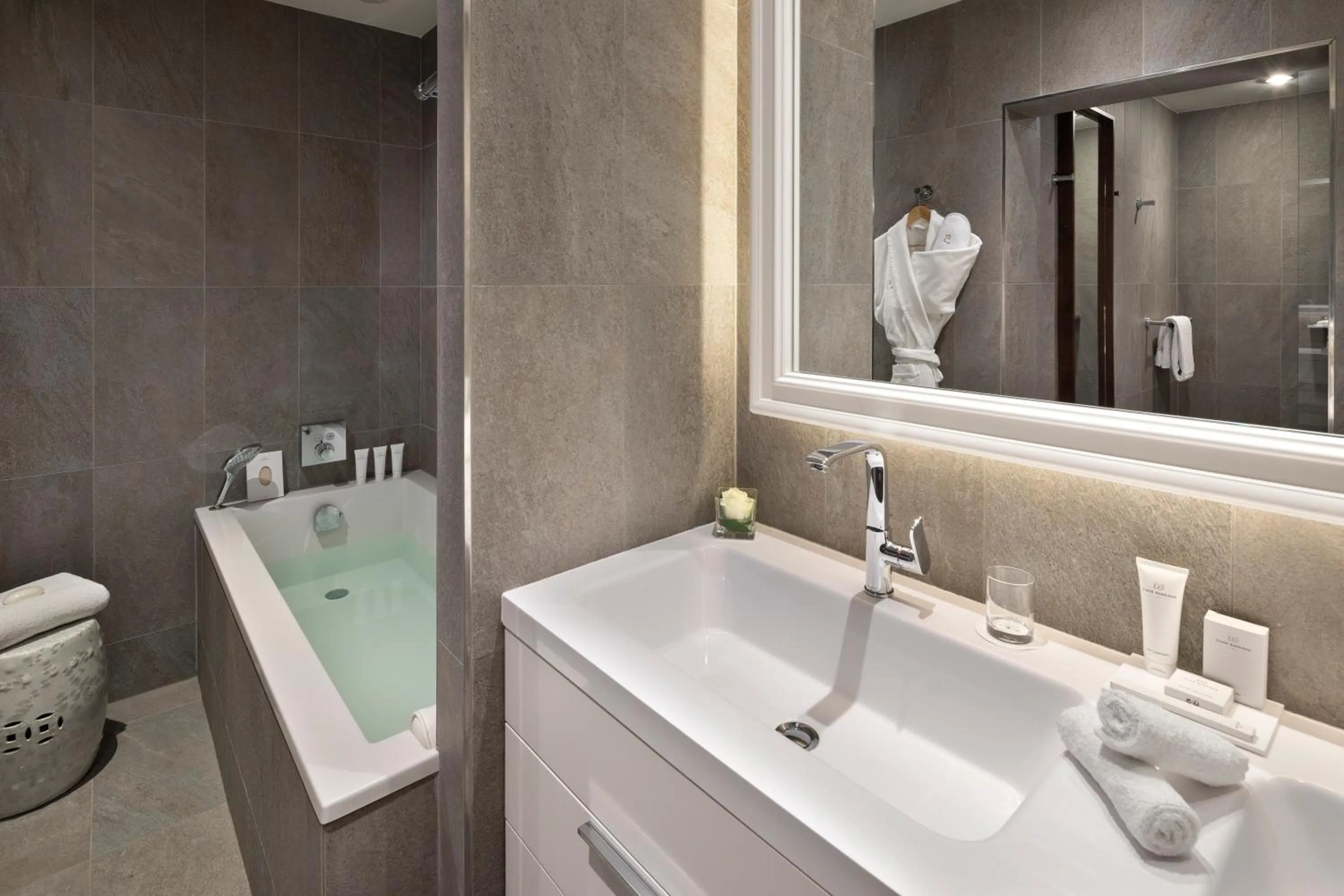 Bathroom in Hôtel Barrière Le Royal La Baule