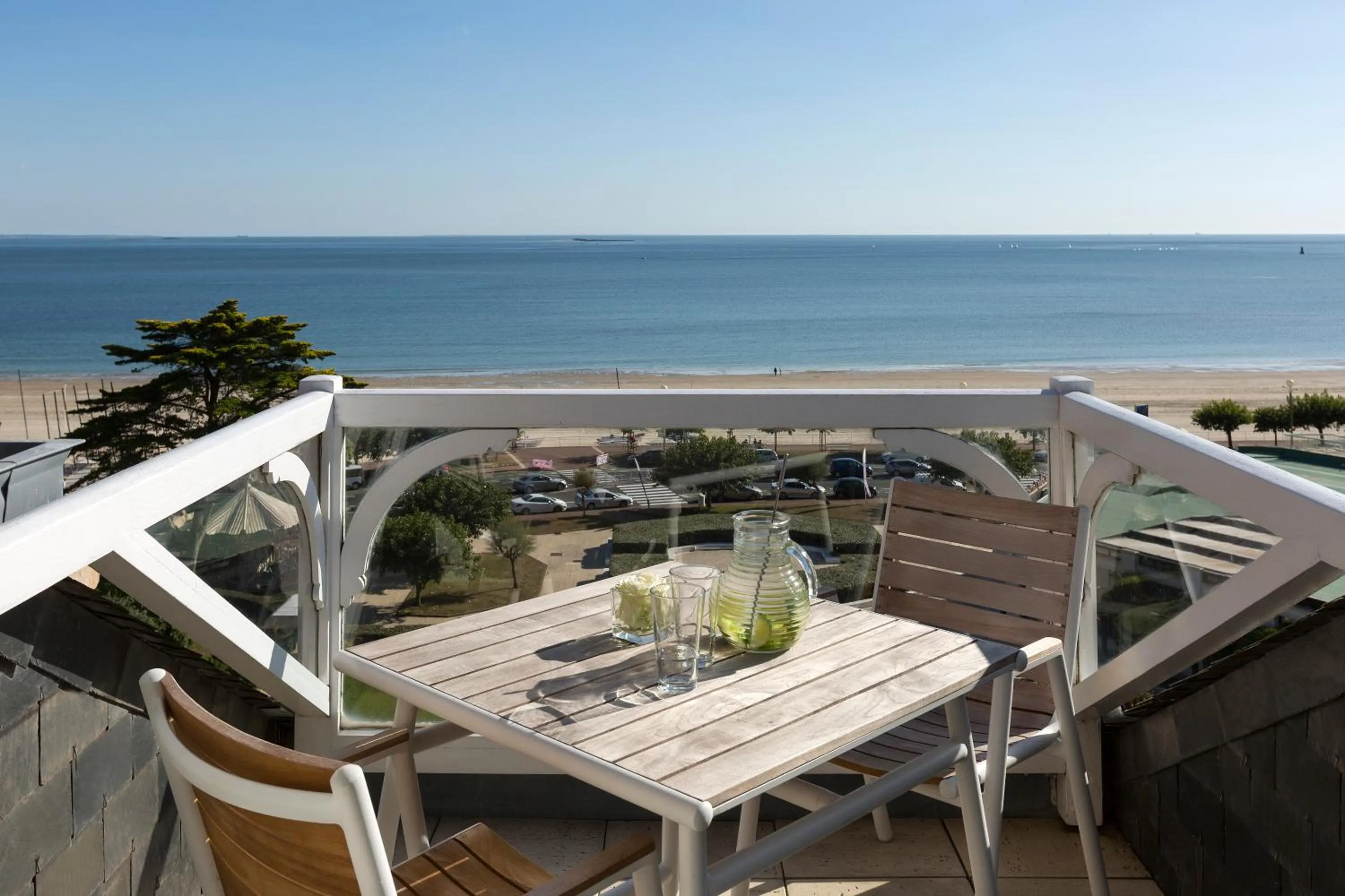 Balcony/Terrace in Hôtel Barrière Le Royal La Baule