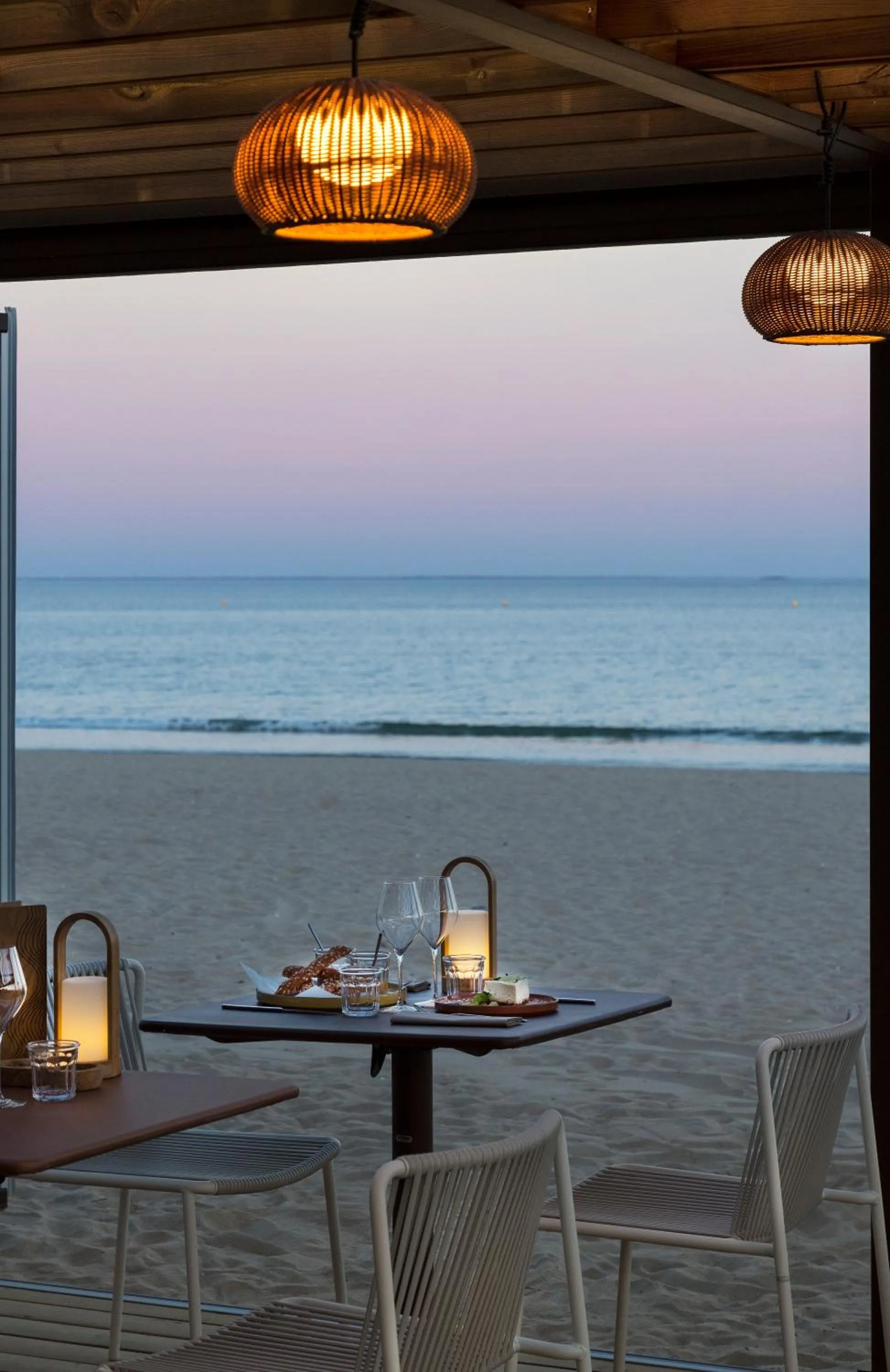 Restaurant/places to eat in Hôtel Barrière Le Royal La Baule