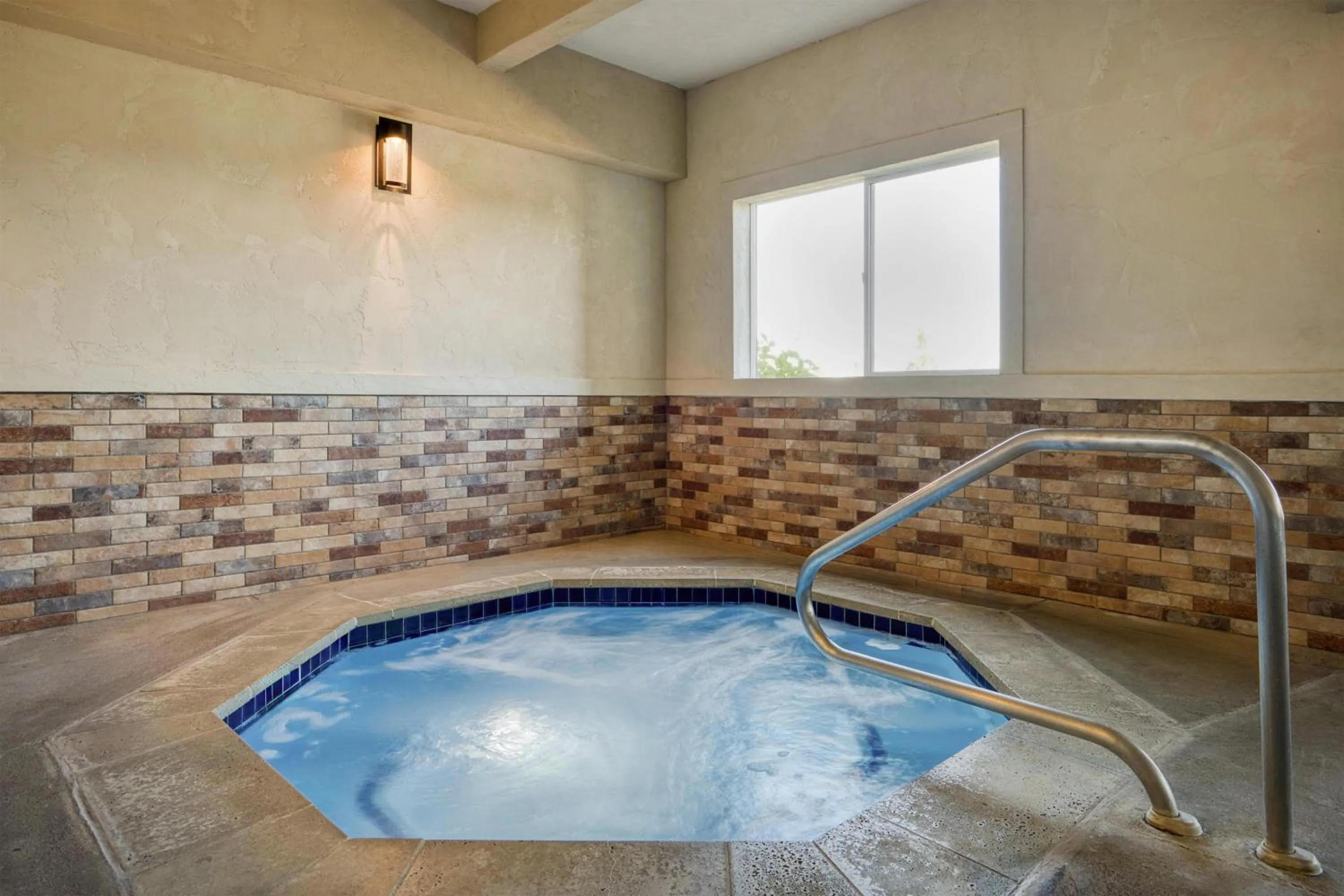 Pool view in Best Western Blackfoot Inn