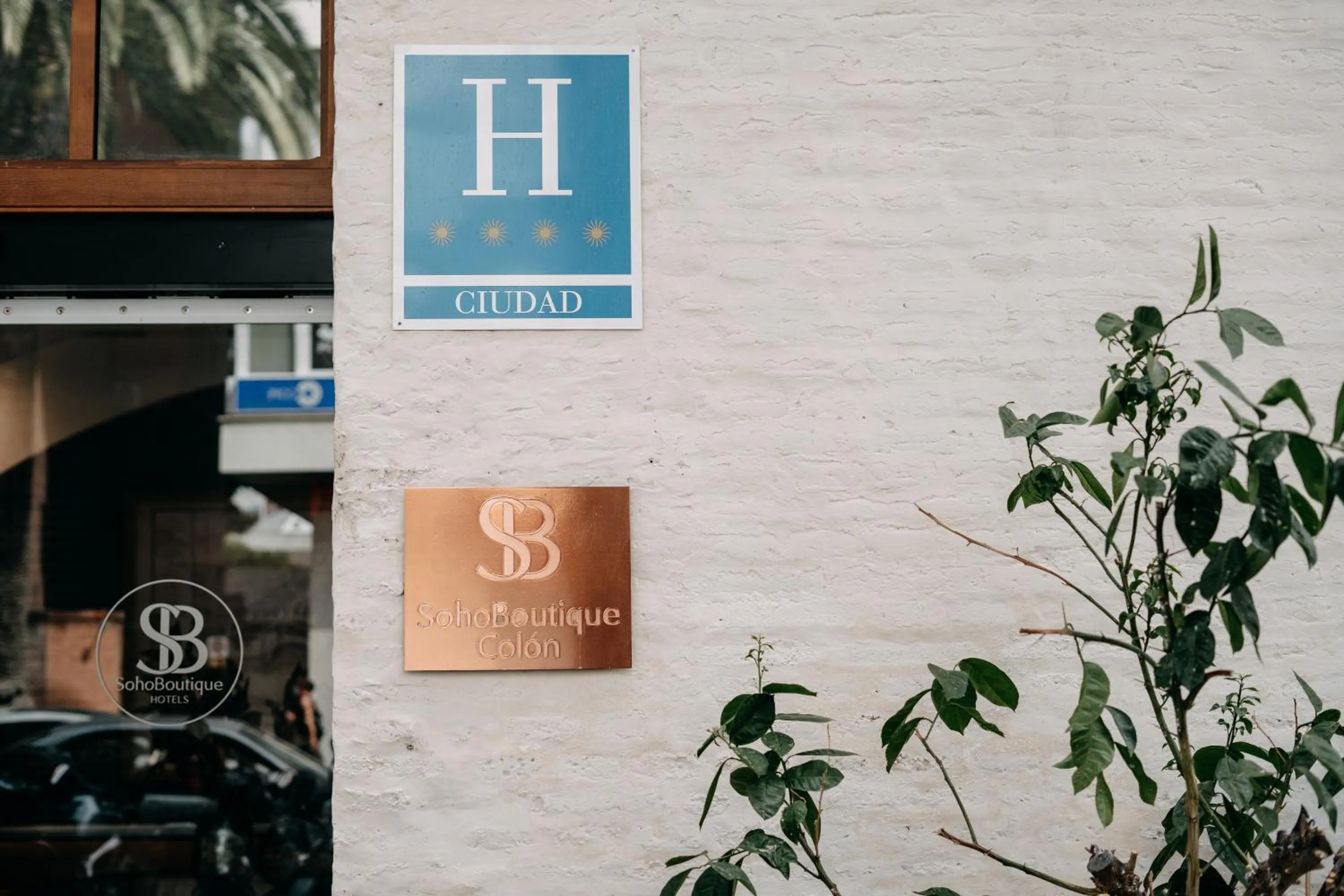 Facade/entrance in Soho Boutique Colón