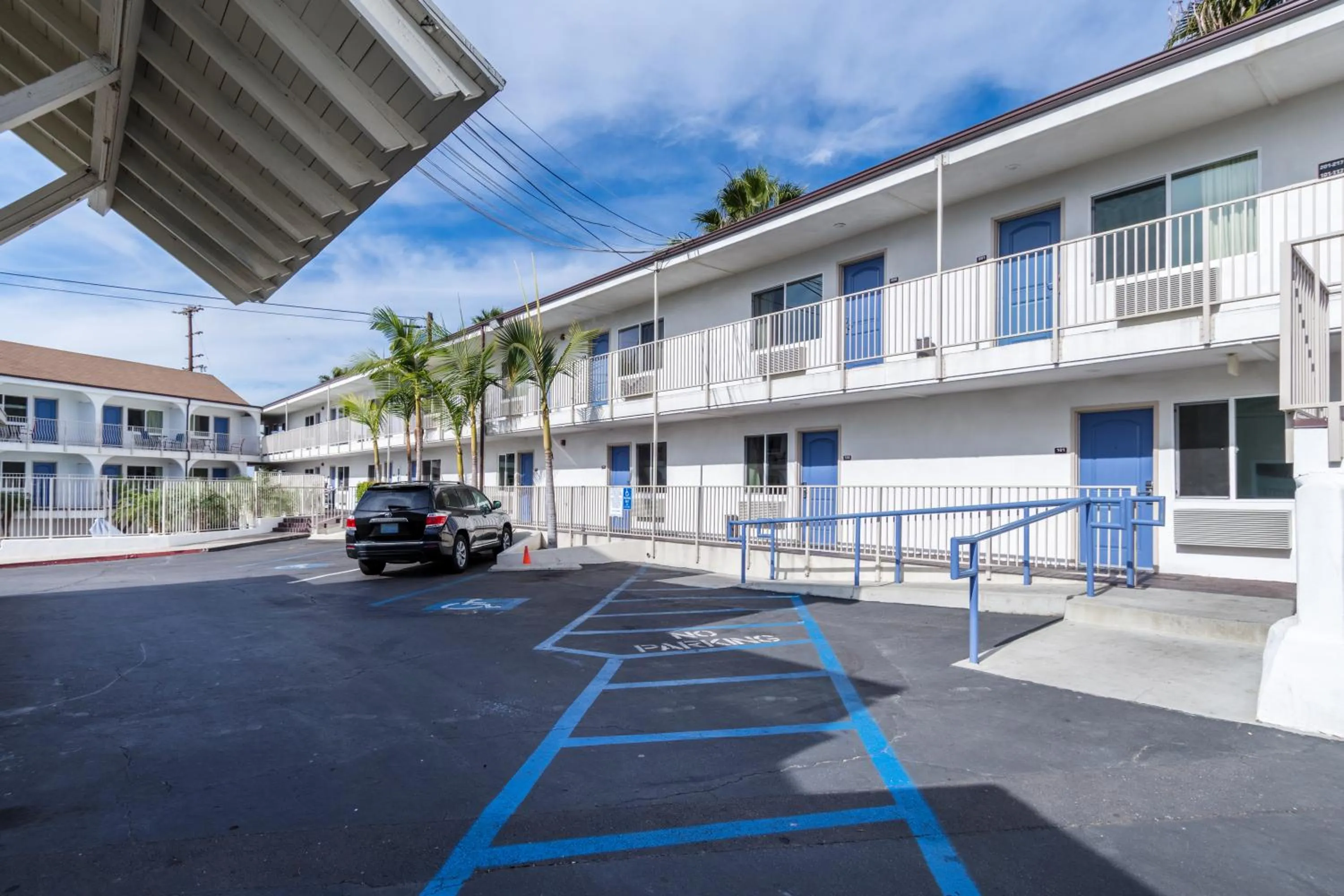 Motel 6-Oceanside, CA, Marina