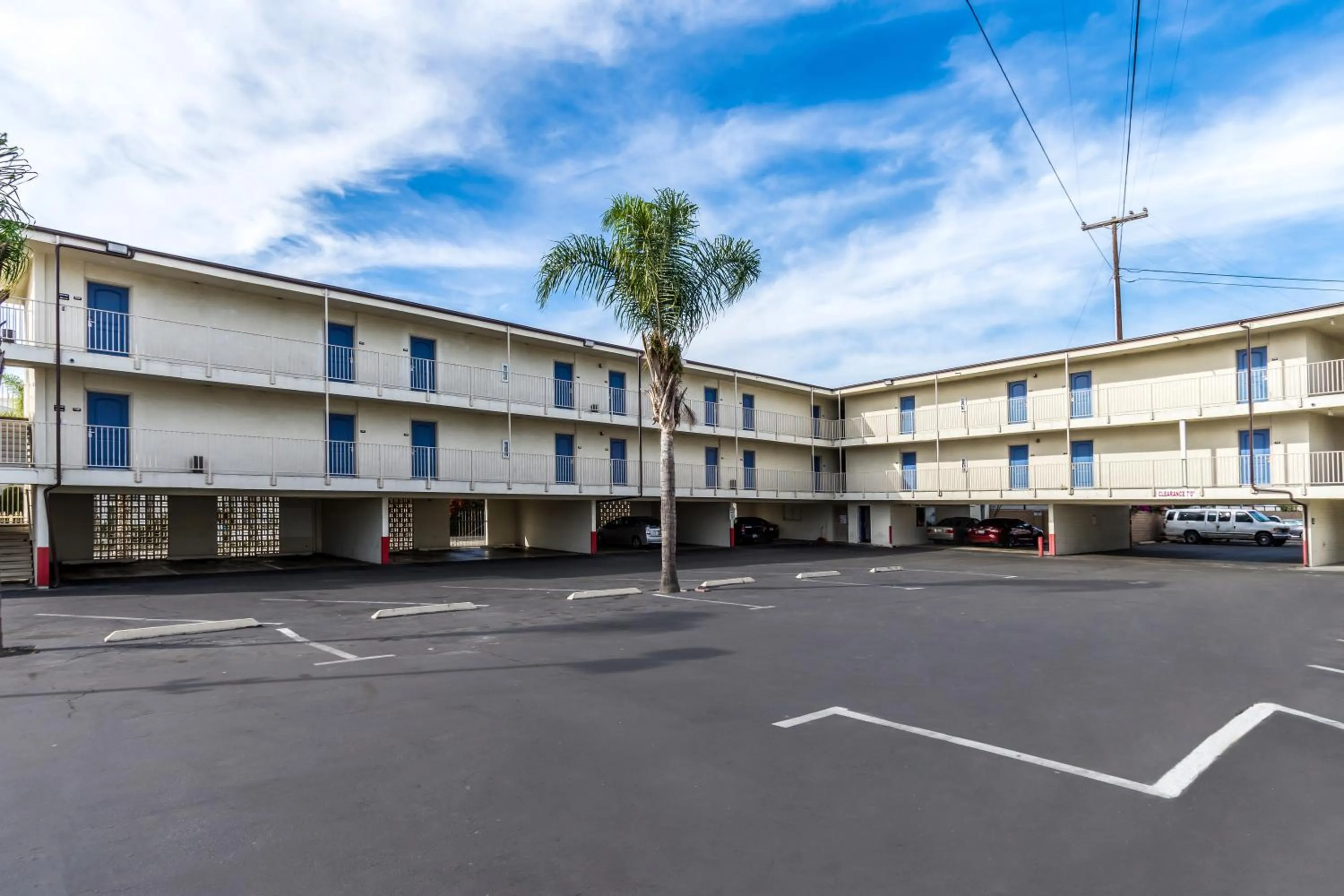 Motel 6-Oceanside, CA, Marina