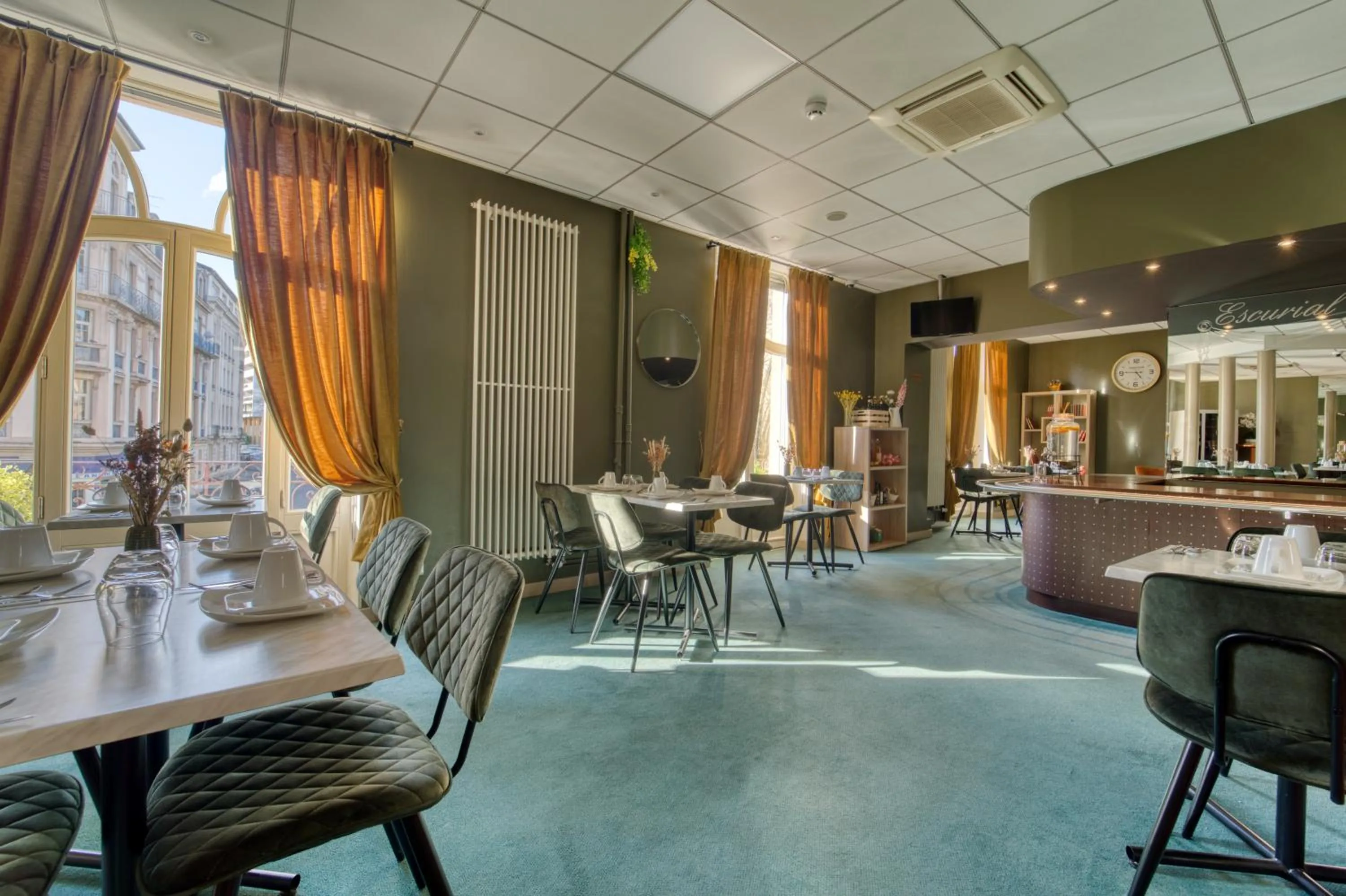 Banquet/Function facilities in Hôtel Escurial - Centre Gare