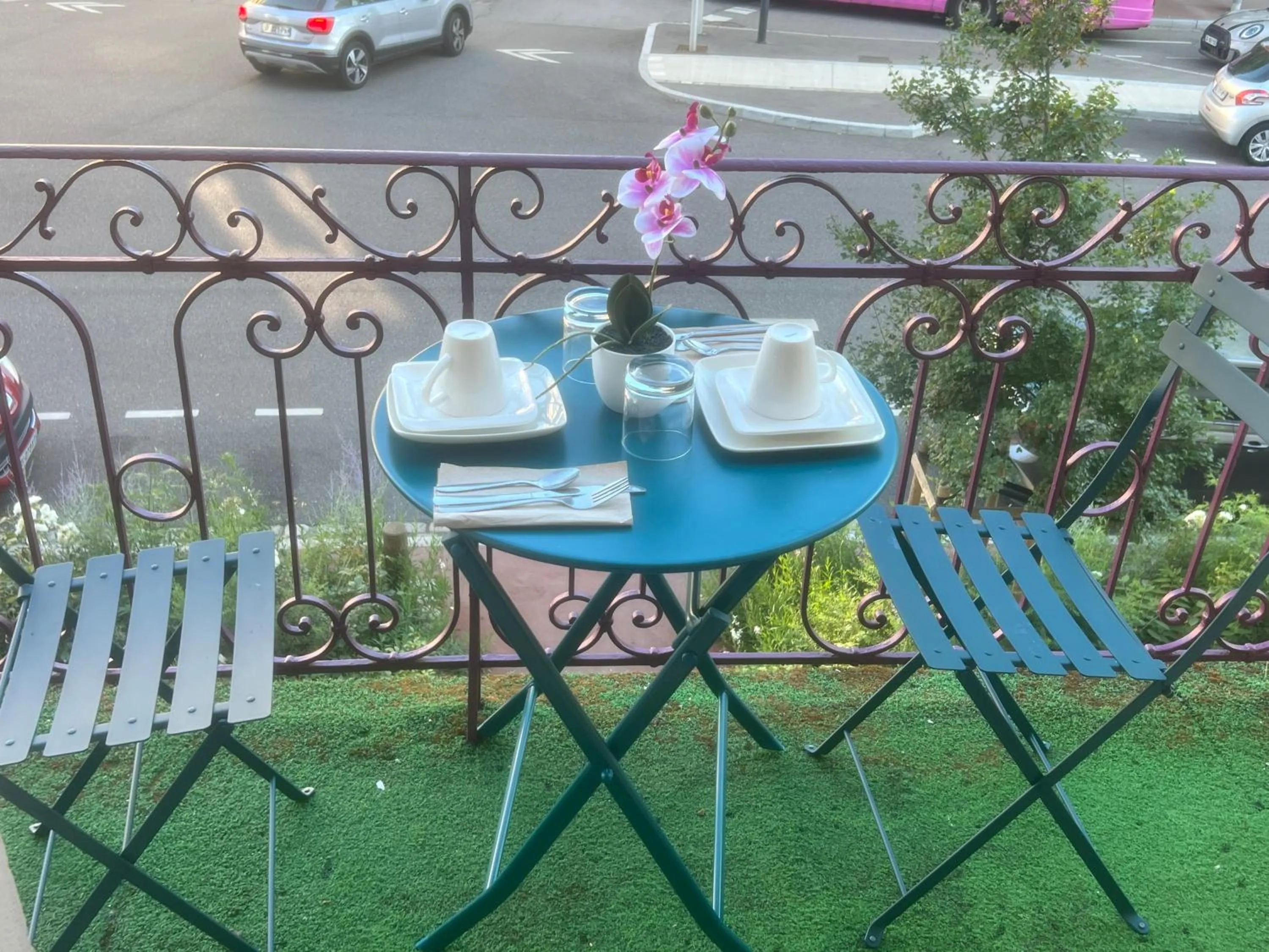 Day in Hôtel Escurial - Centre Gare