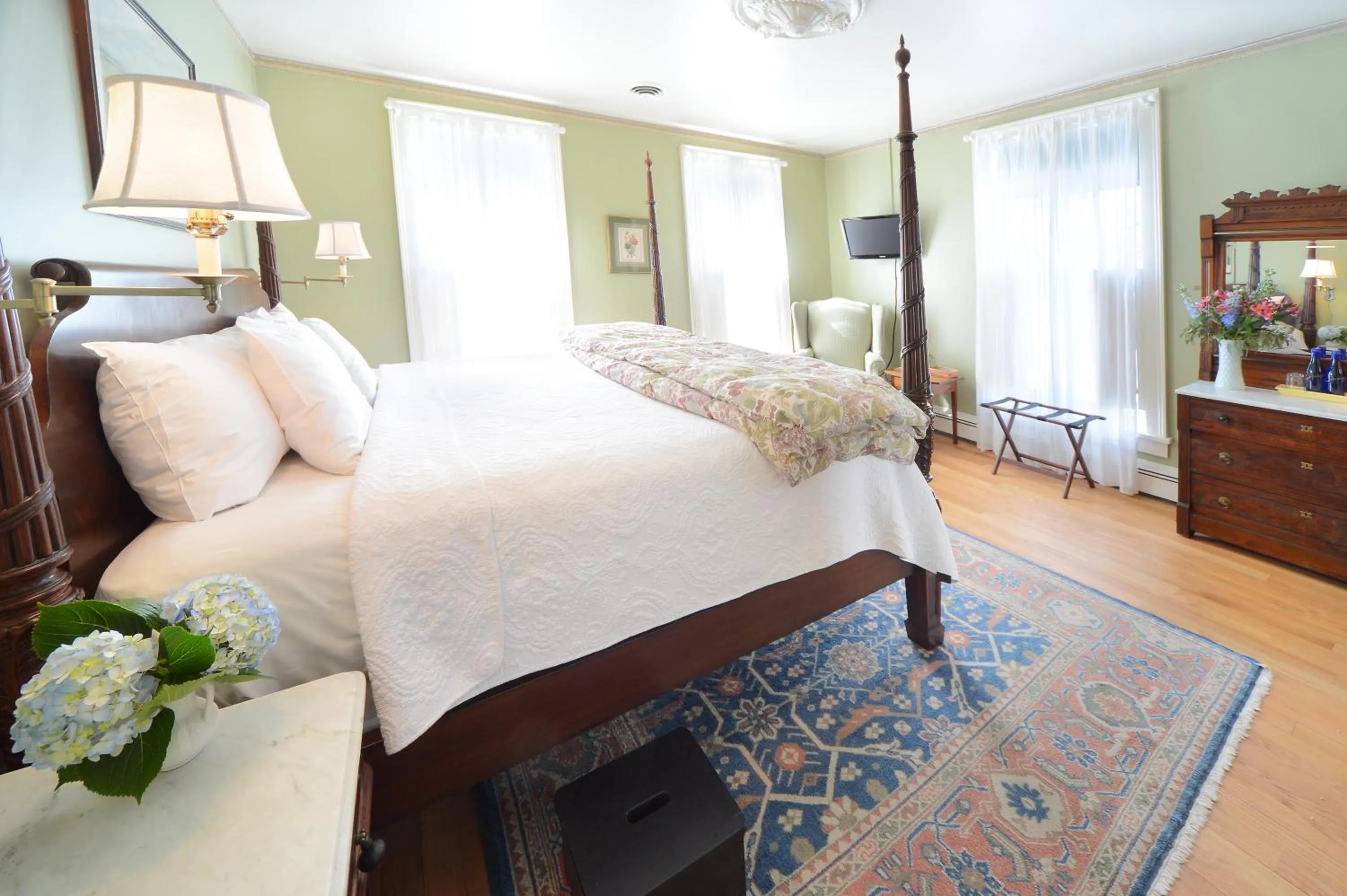 Bed in The Springwater Bed and Breakfast