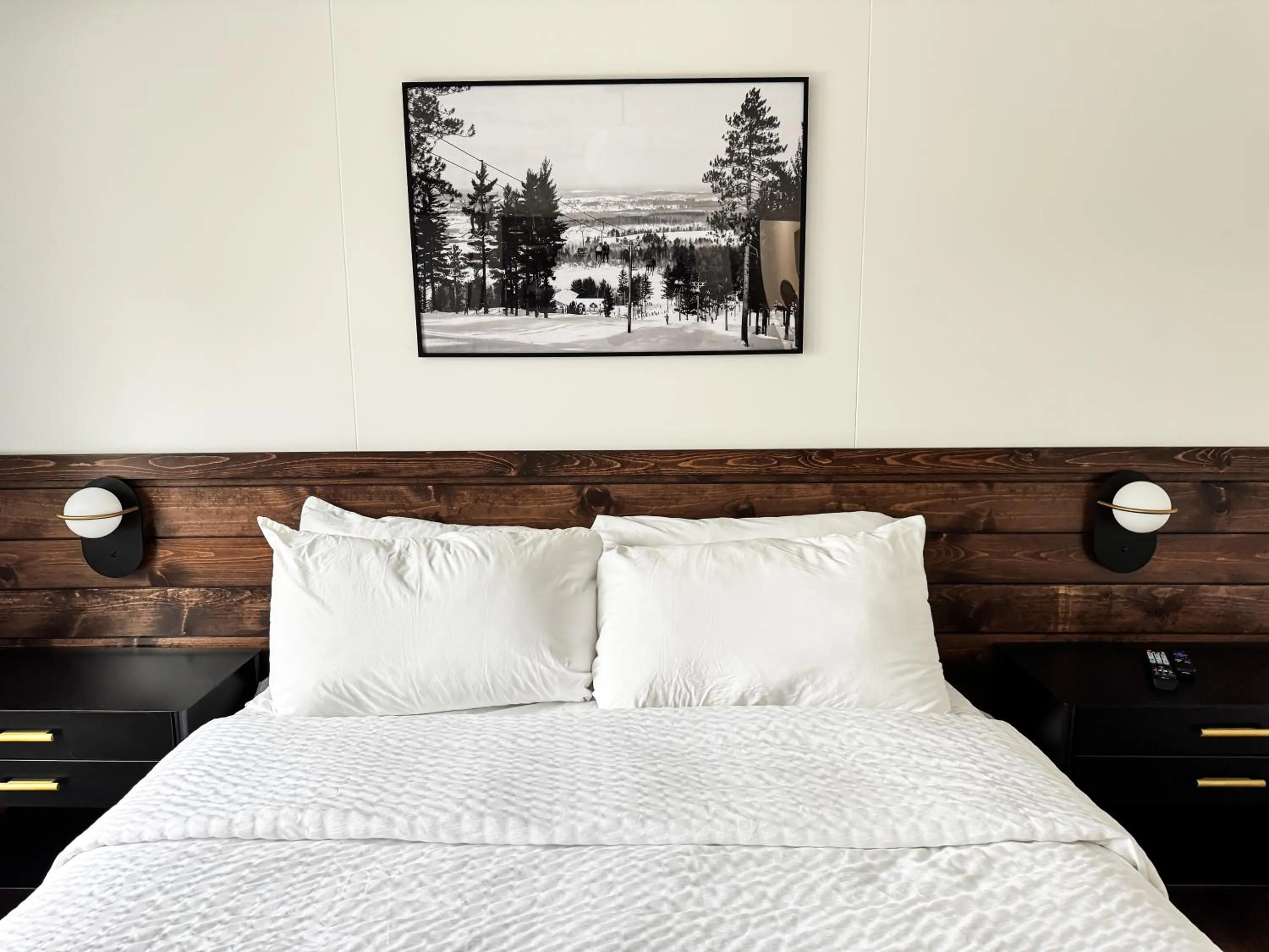 Bed in Pine Mountain Resort