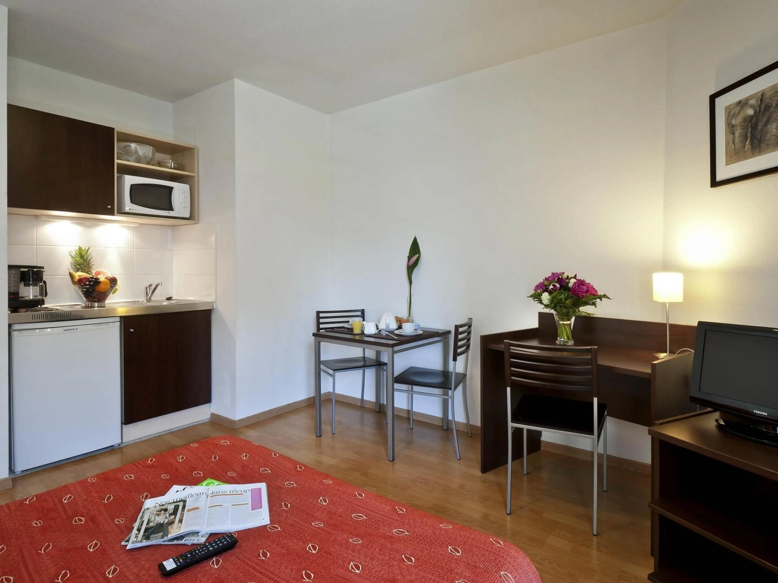 Bedroom in Aparthotel Adagio Access Paris Vanves - Porte de Châtillon