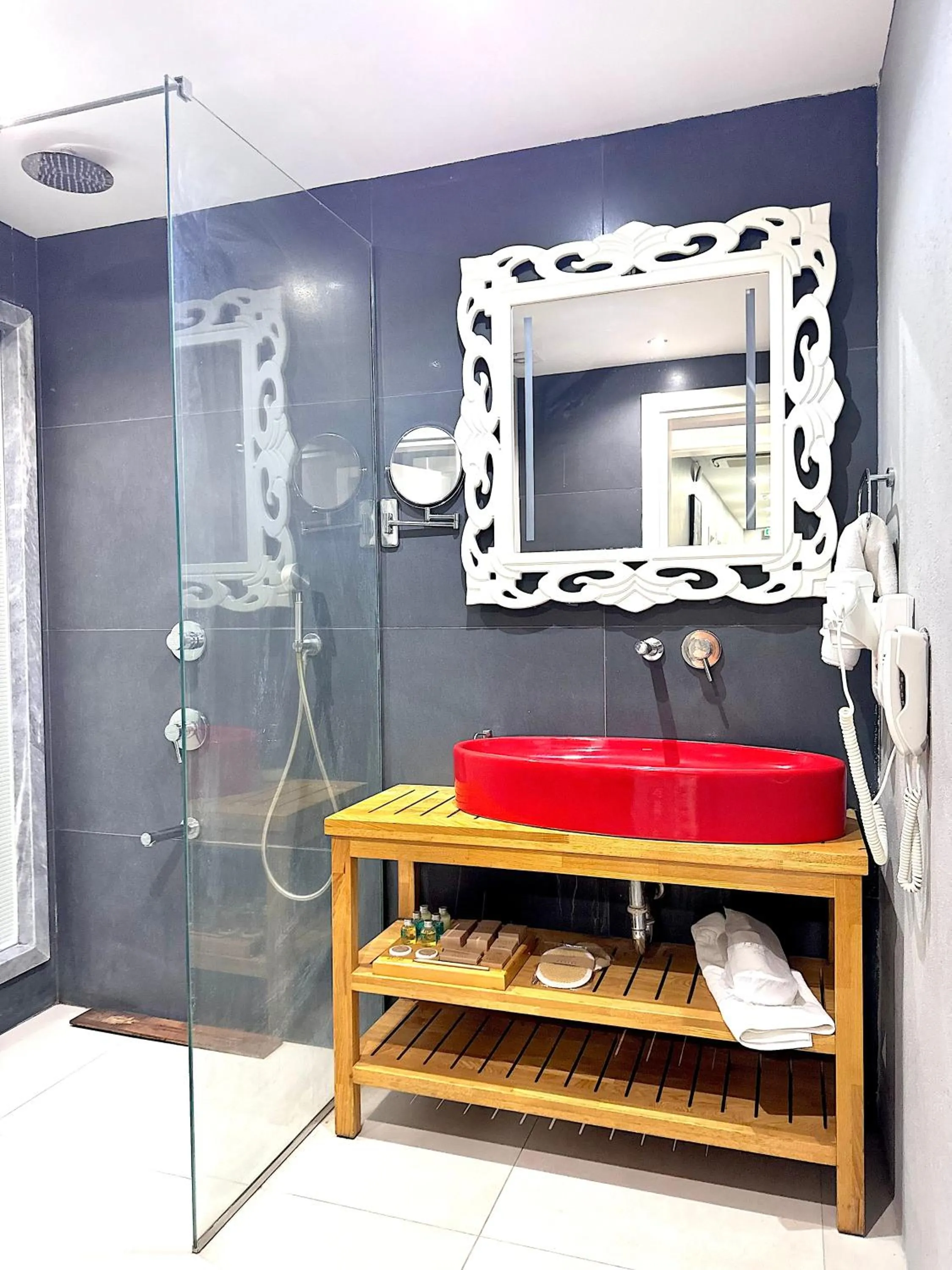 Ferush Boutique Hotel