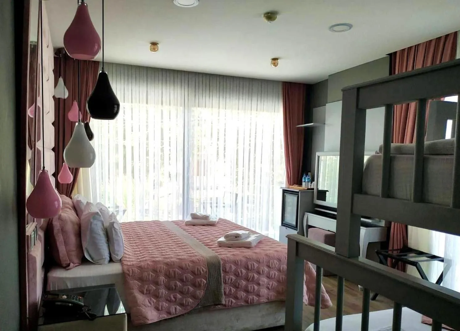 Ferush Boutique Hotel