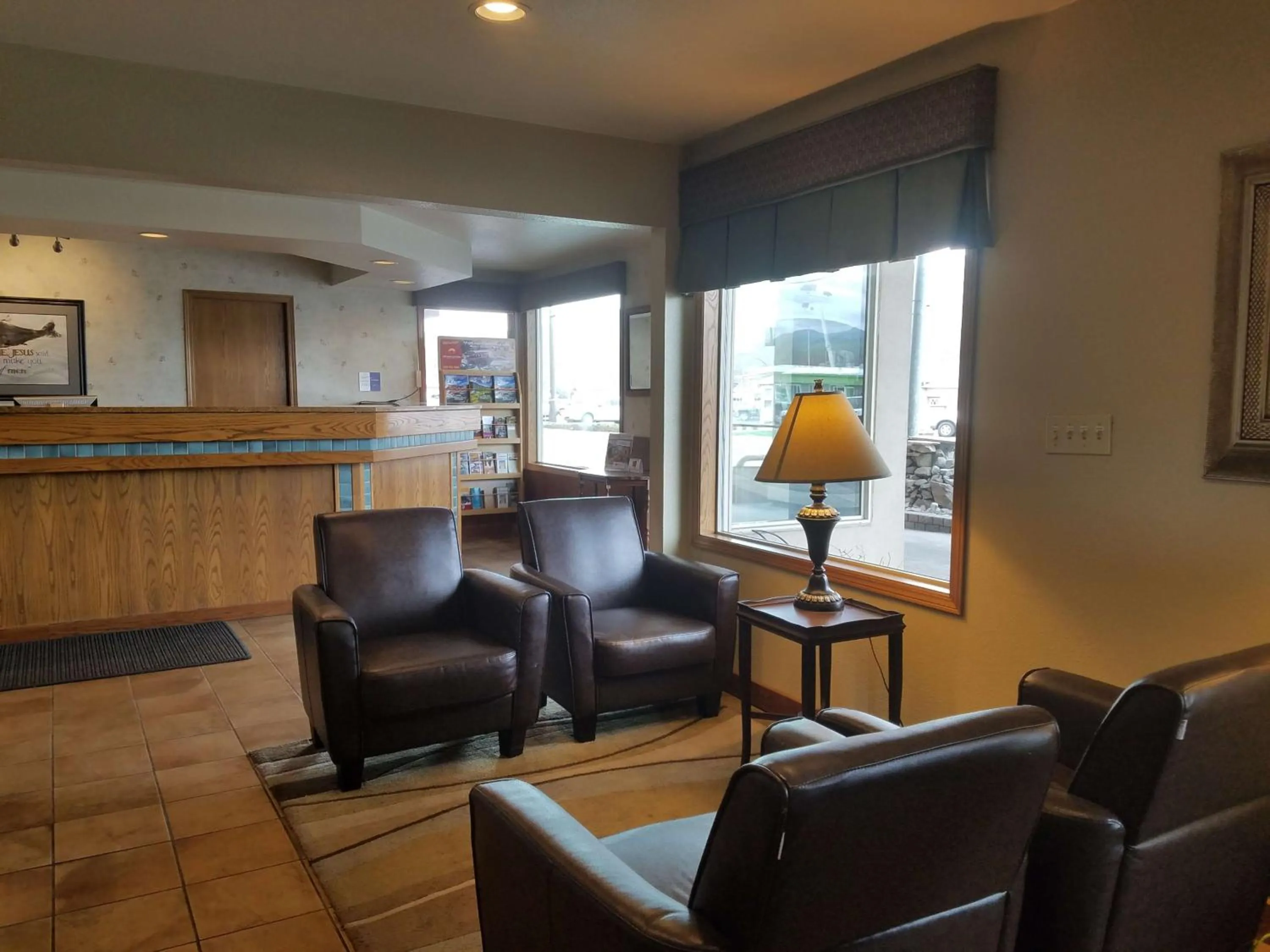 Lobby or reception in RiverTree Inn & Suites