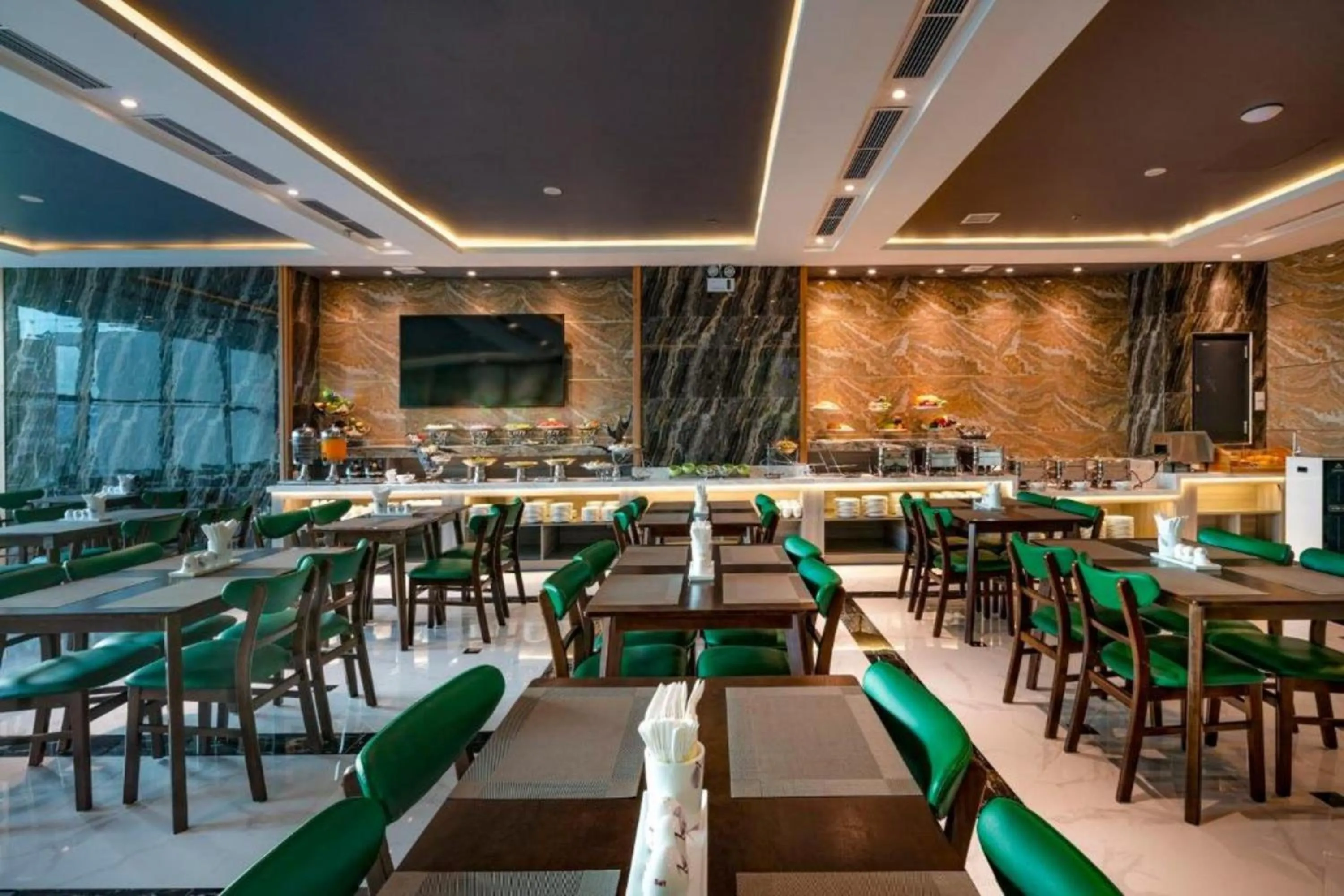 Restaurant/places to eat in Ruby Luxury Hotel