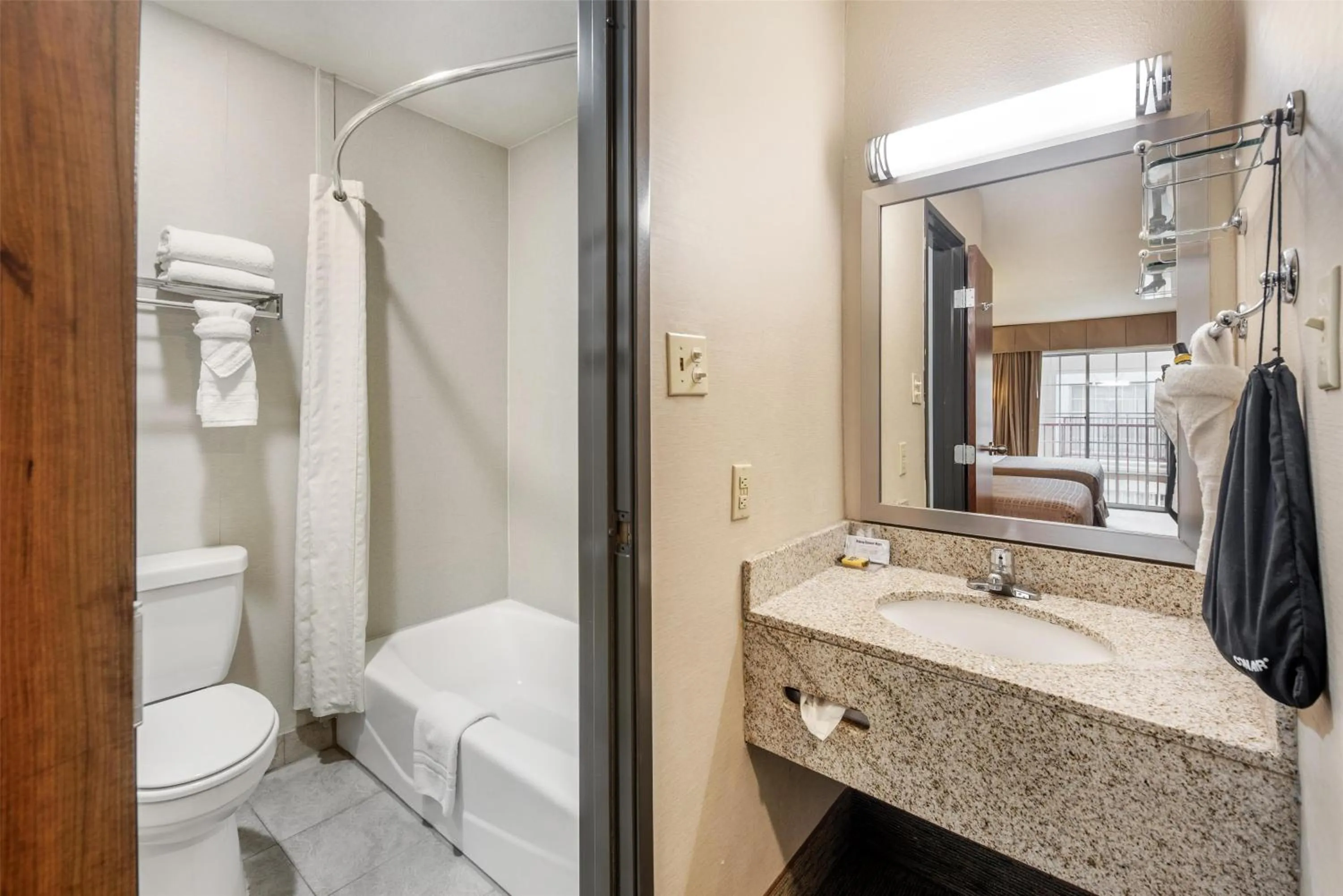 Bathroom in Best Western Plus Atrium Inn