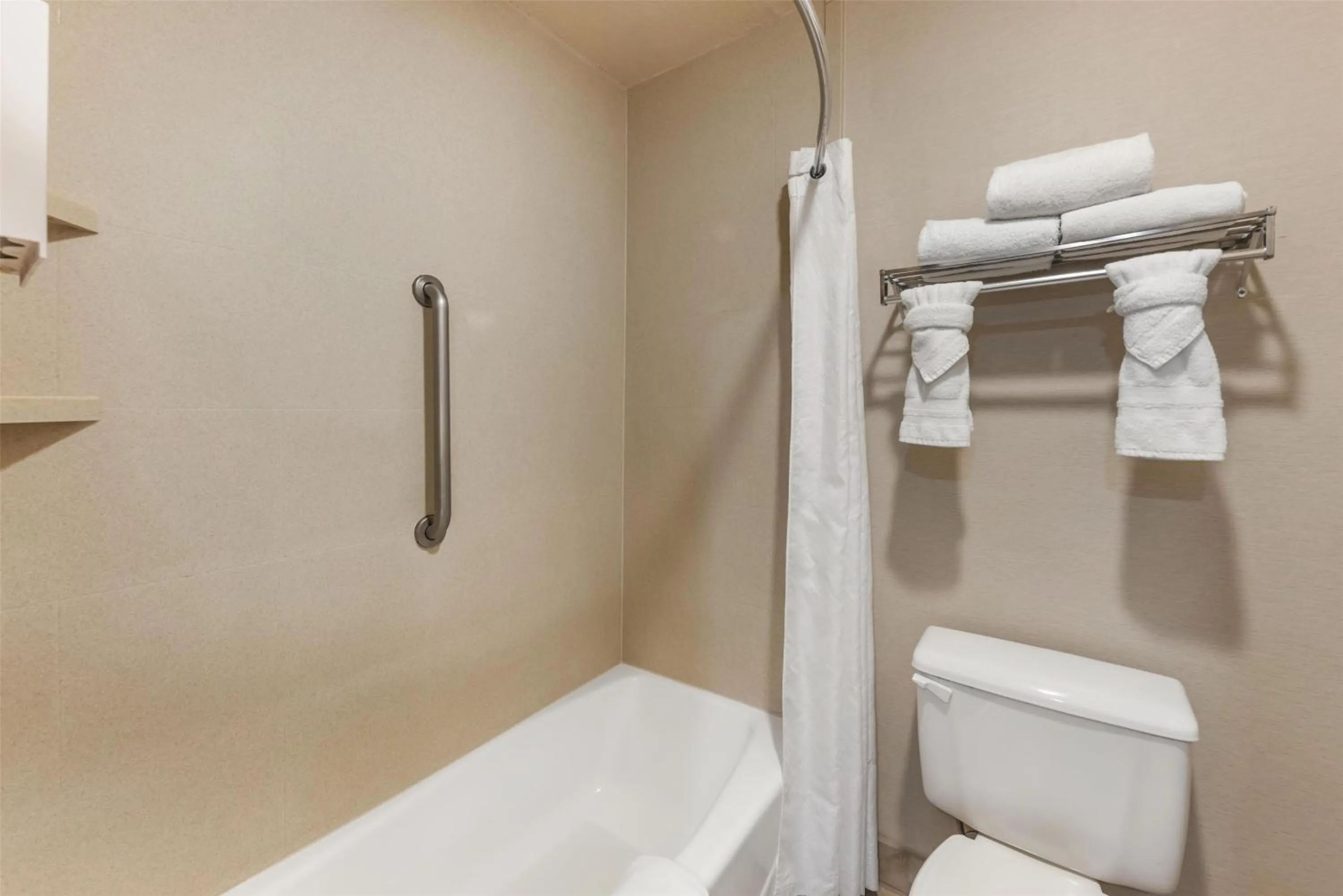 Bathroom in Best Western Plus Atrium Inn