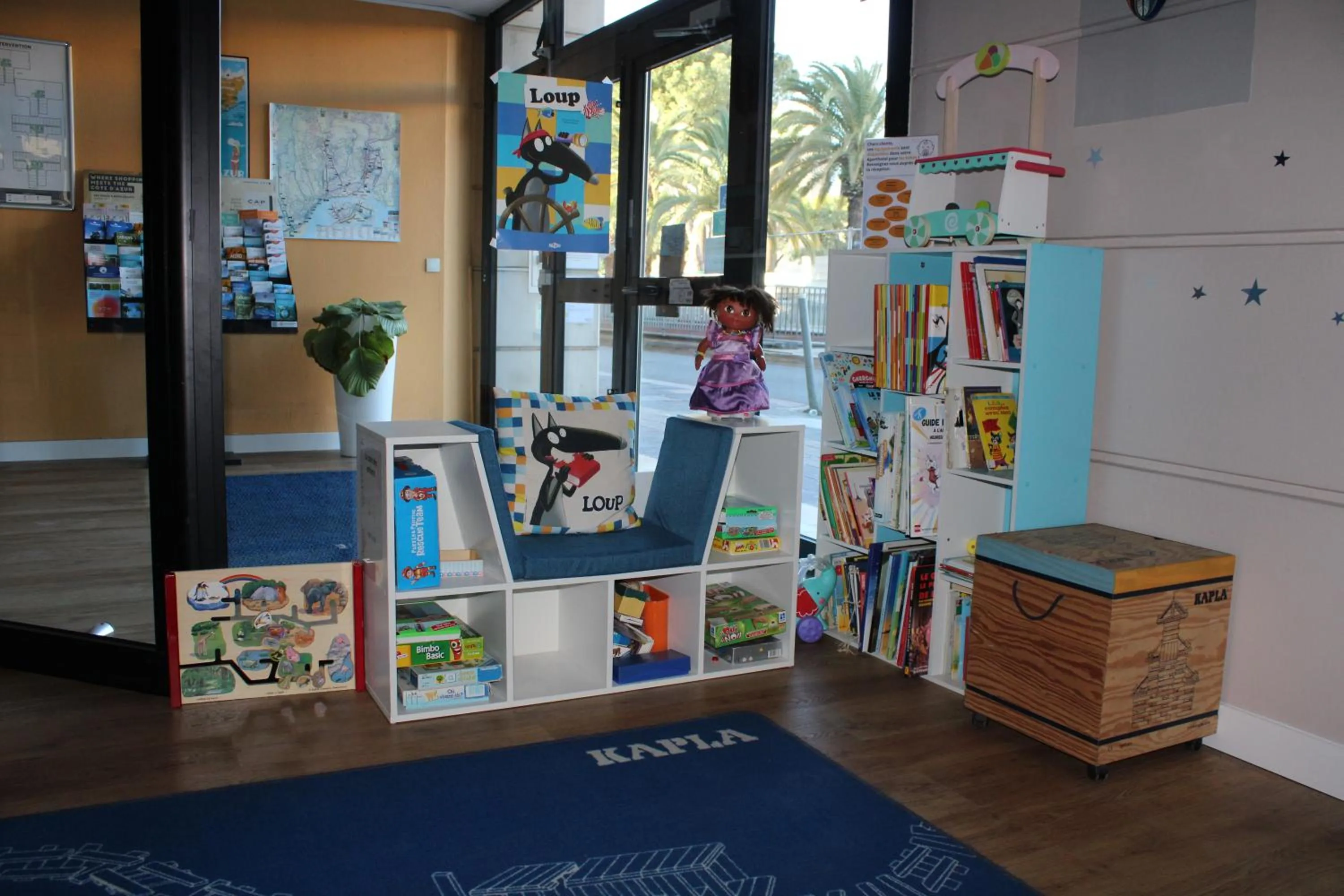 Children play ground in Aparthotel Adagio Access Nice Acropolis