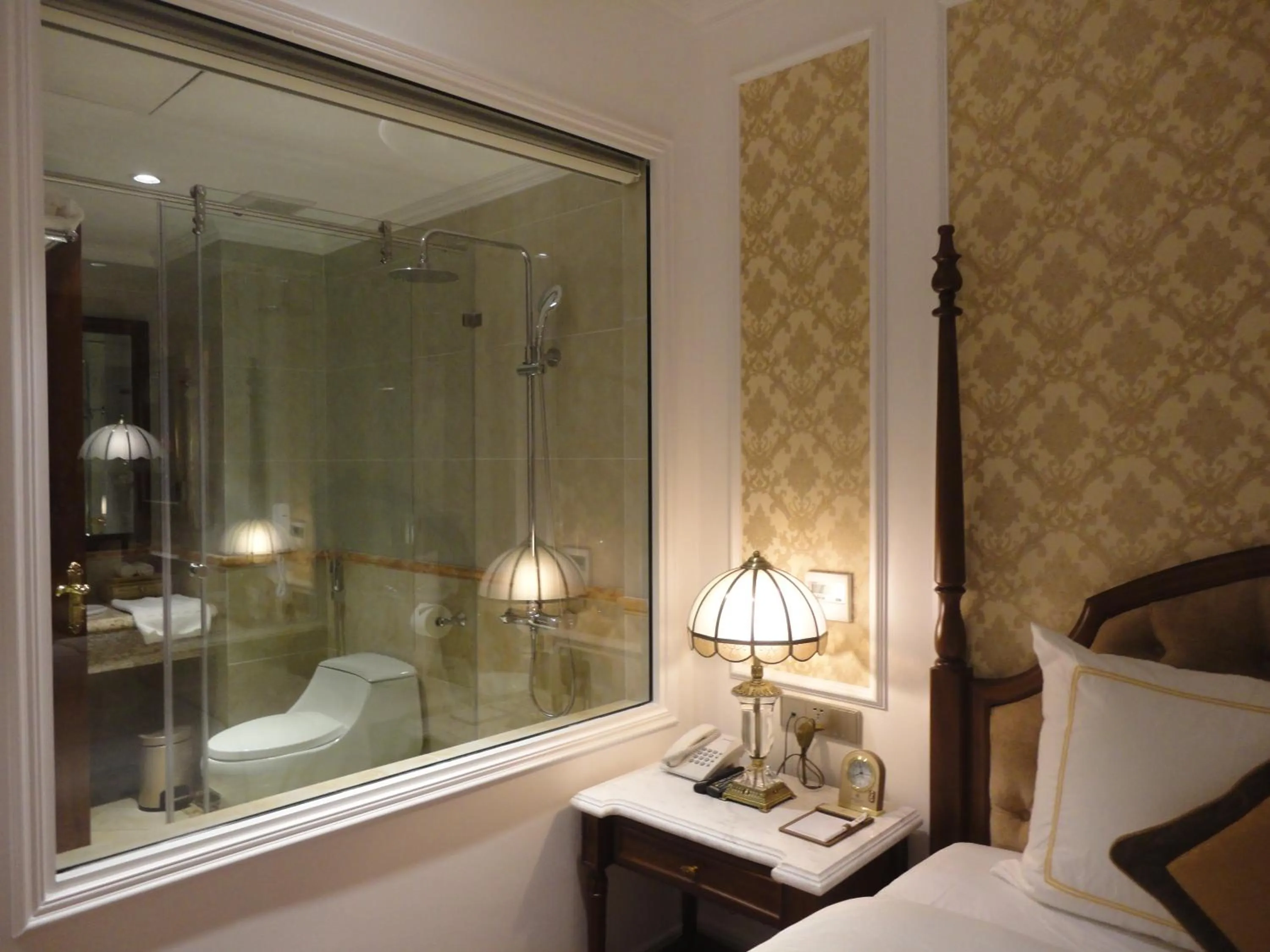 Hoang Nham Luxury Hotel