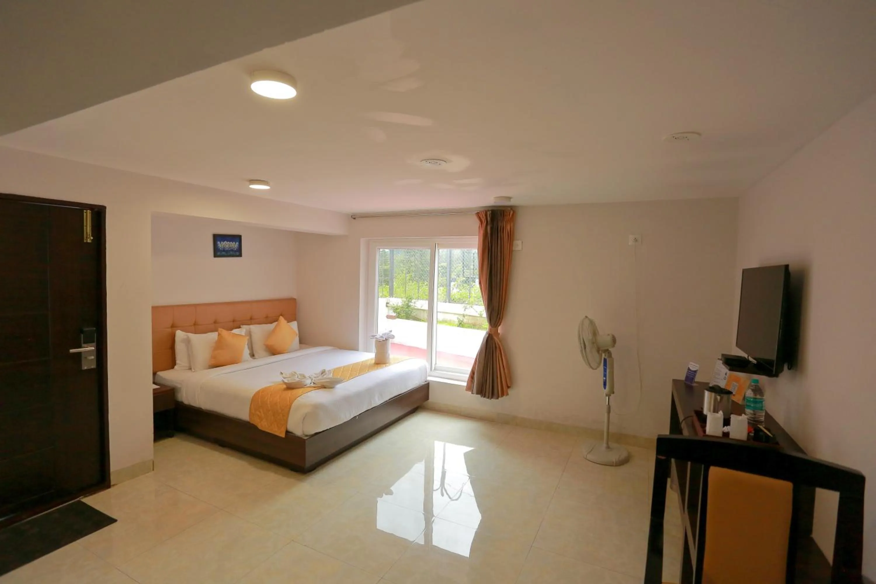 Bedroom, Bed in Grand Signature Hotel & spa