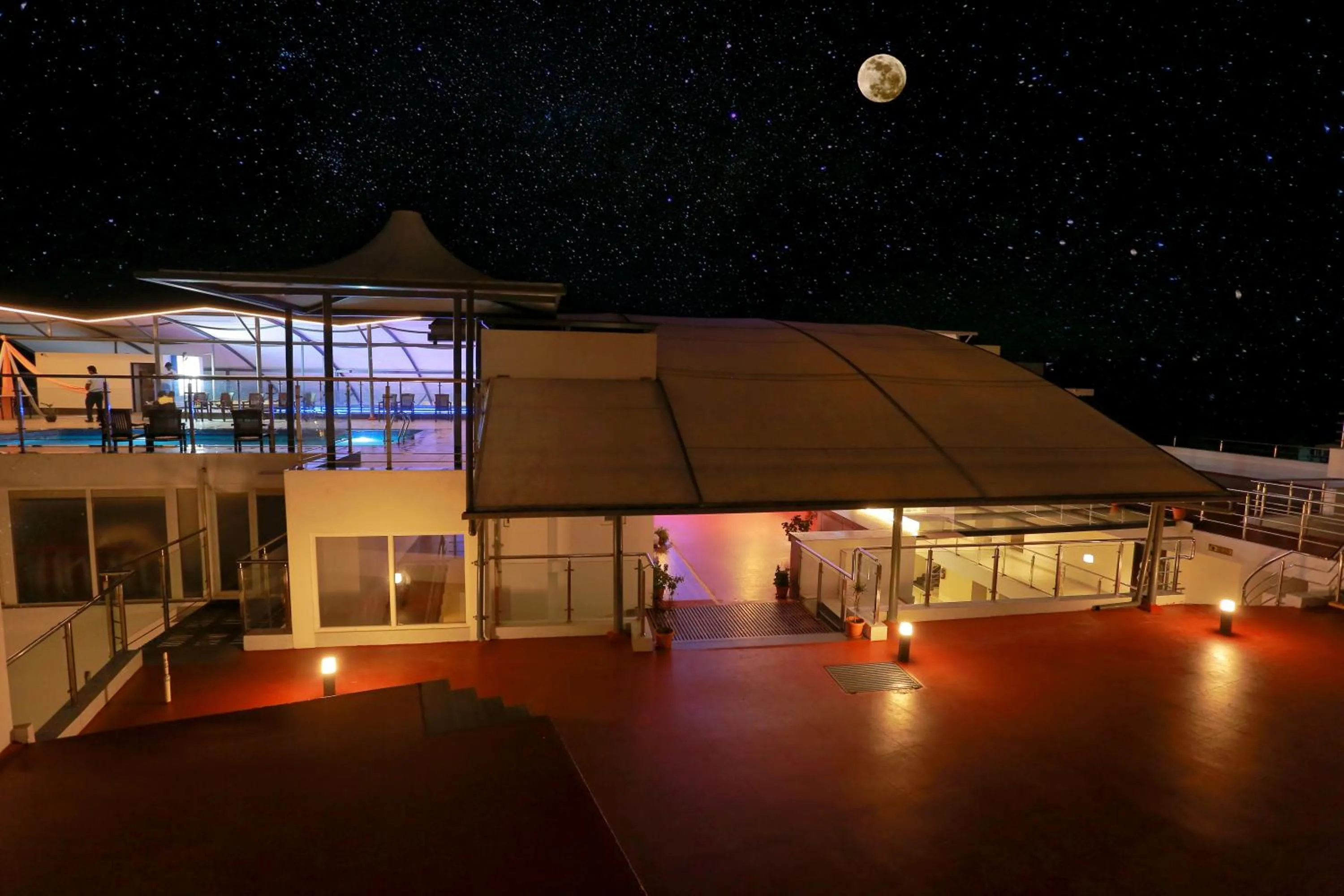 Night in Grand Signature Hotel & spa