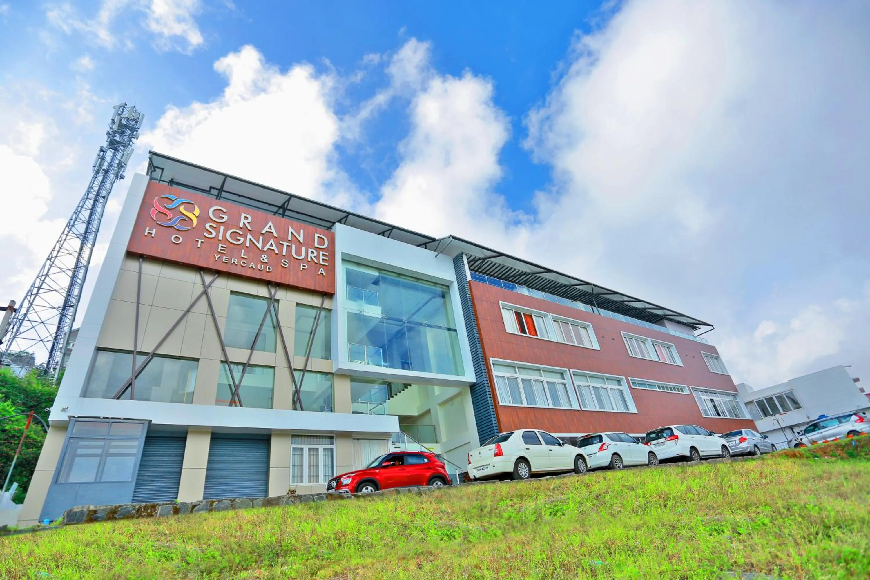 Property building in Grand Signature Hotel & spa