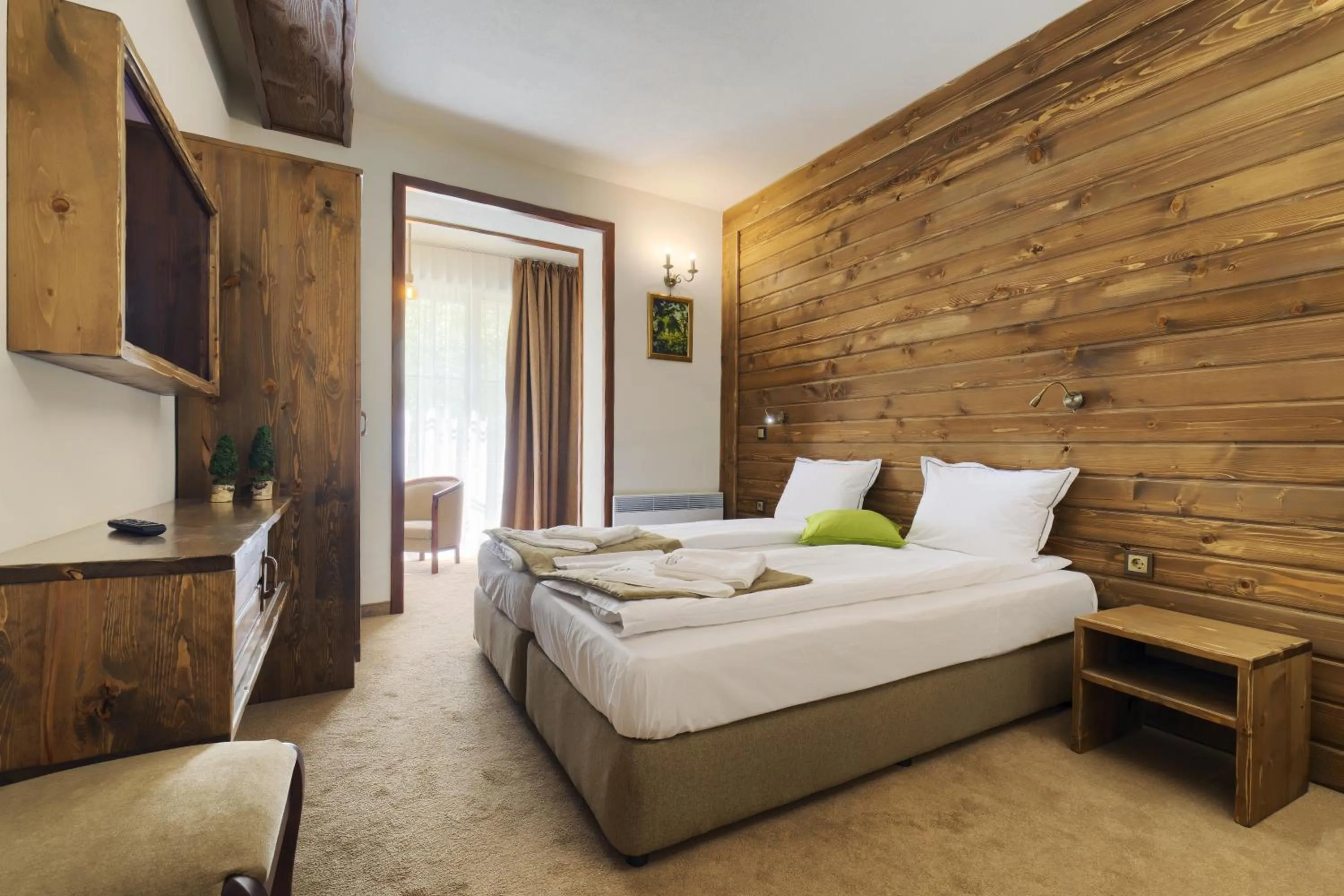 Bed in Hotel Apostolite