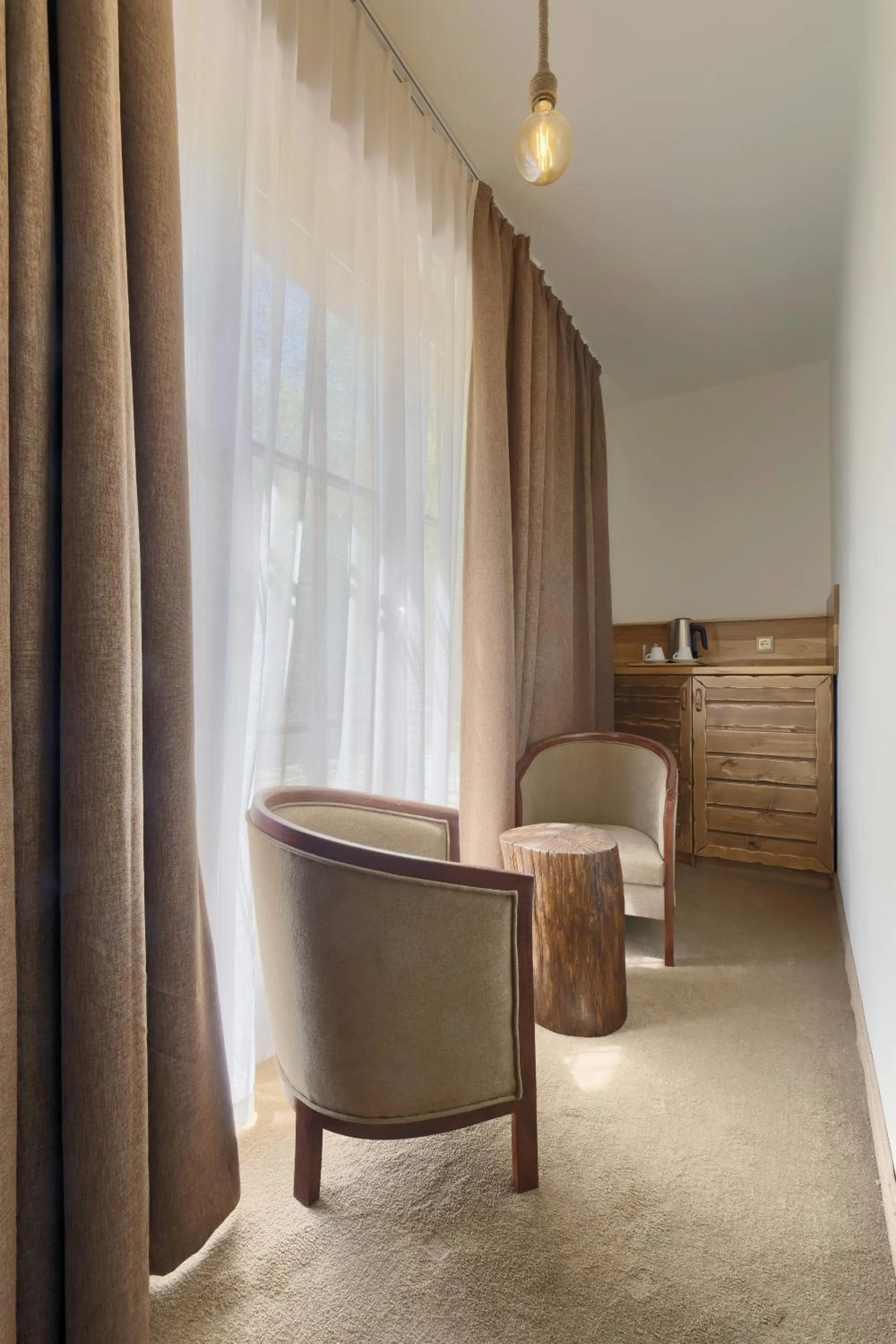 Seating area in Hotel Apostolite