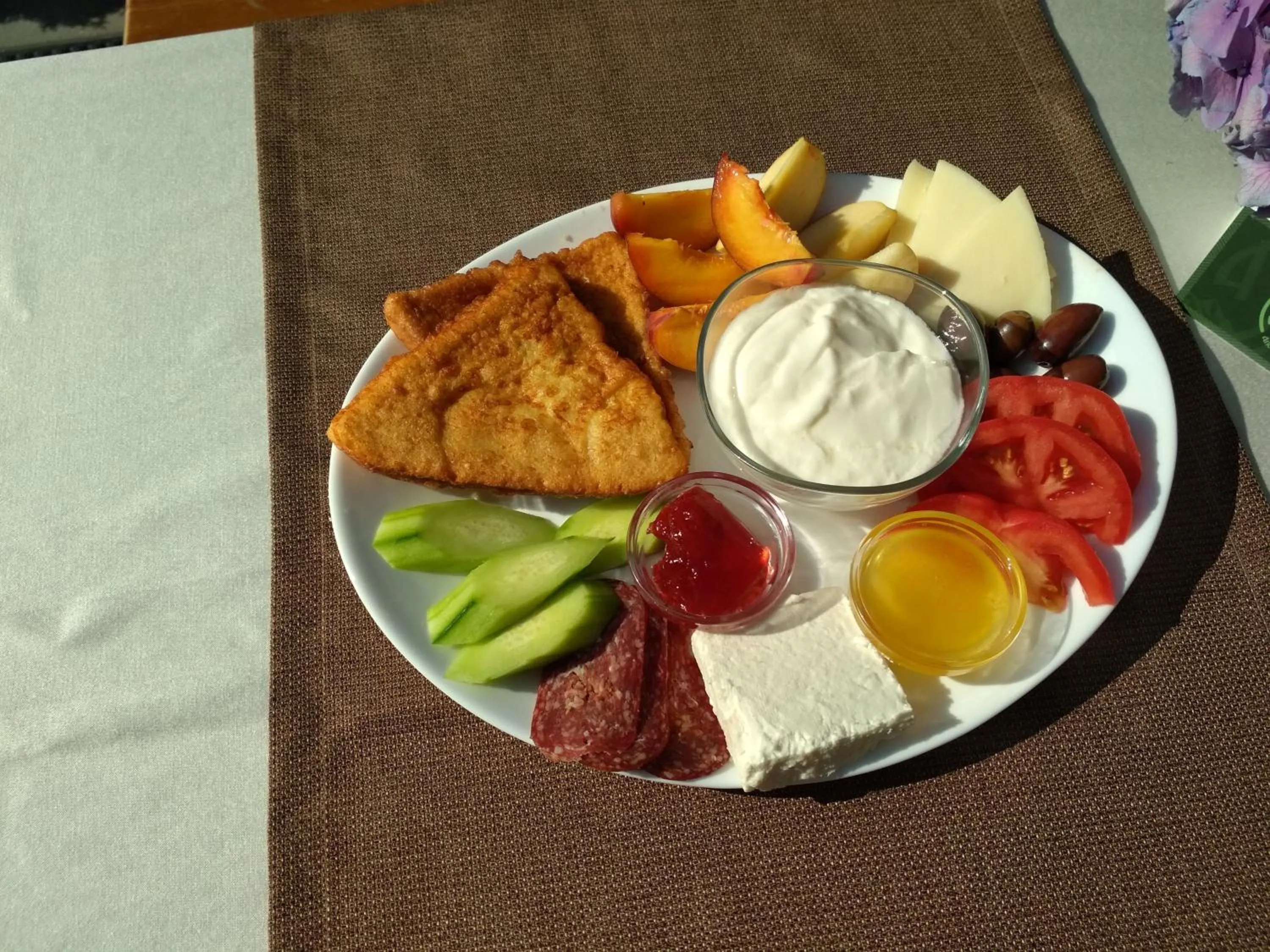 Food in Hotel Apostolite