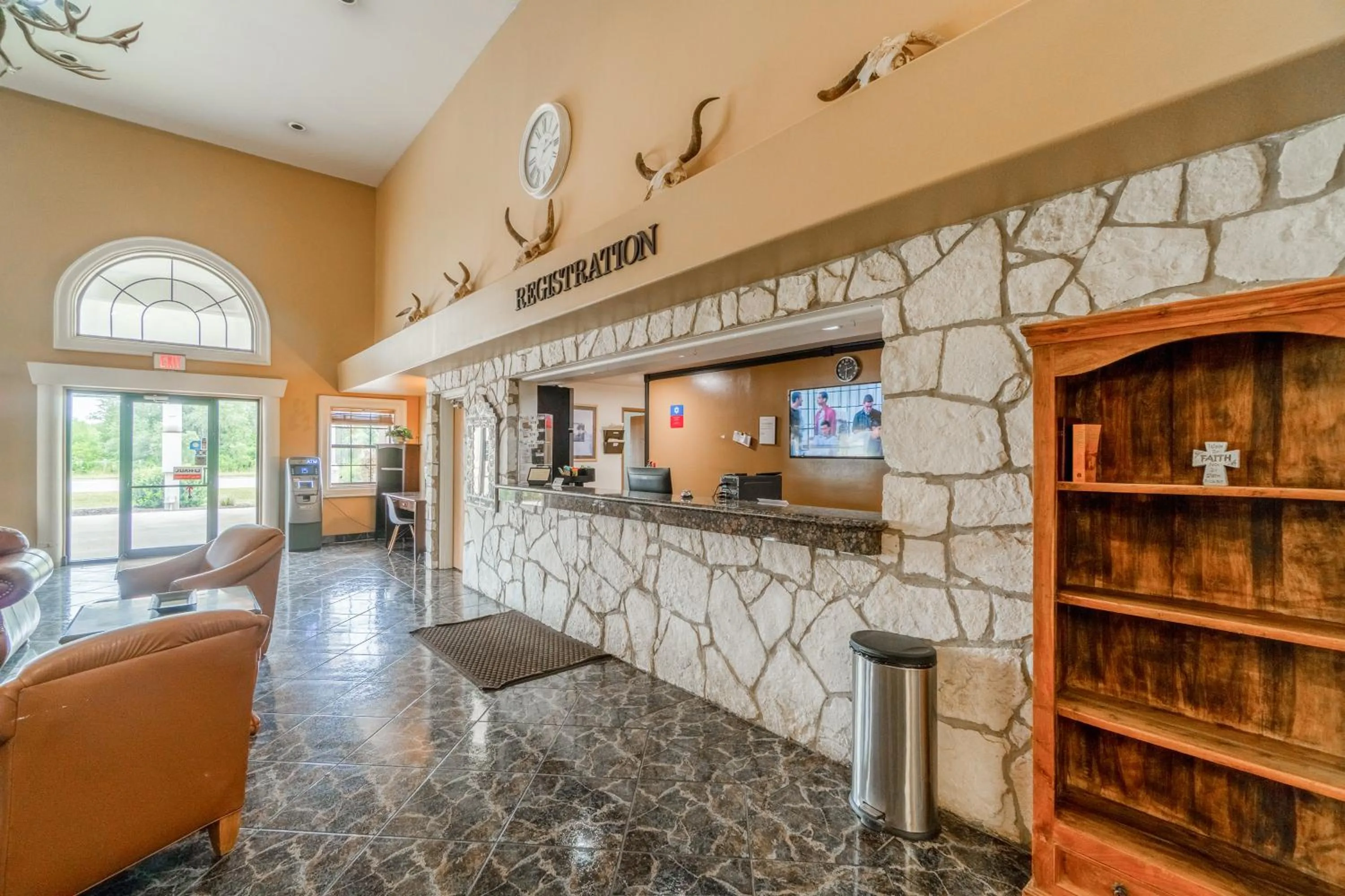 Lobby or reception in Texan Inn By OYO Beeville US-181