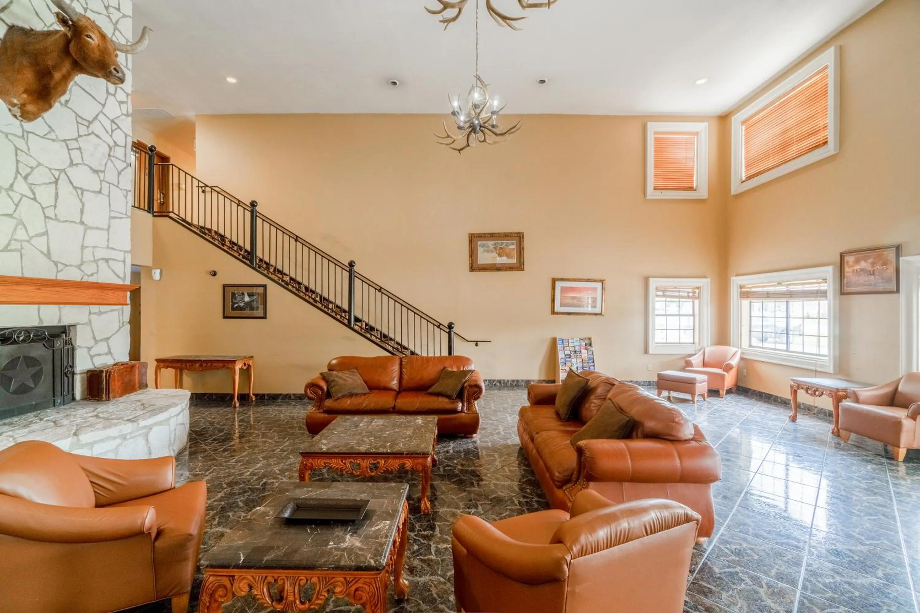 Lobby or reception in Texan Inn By OYO Beeville US-181