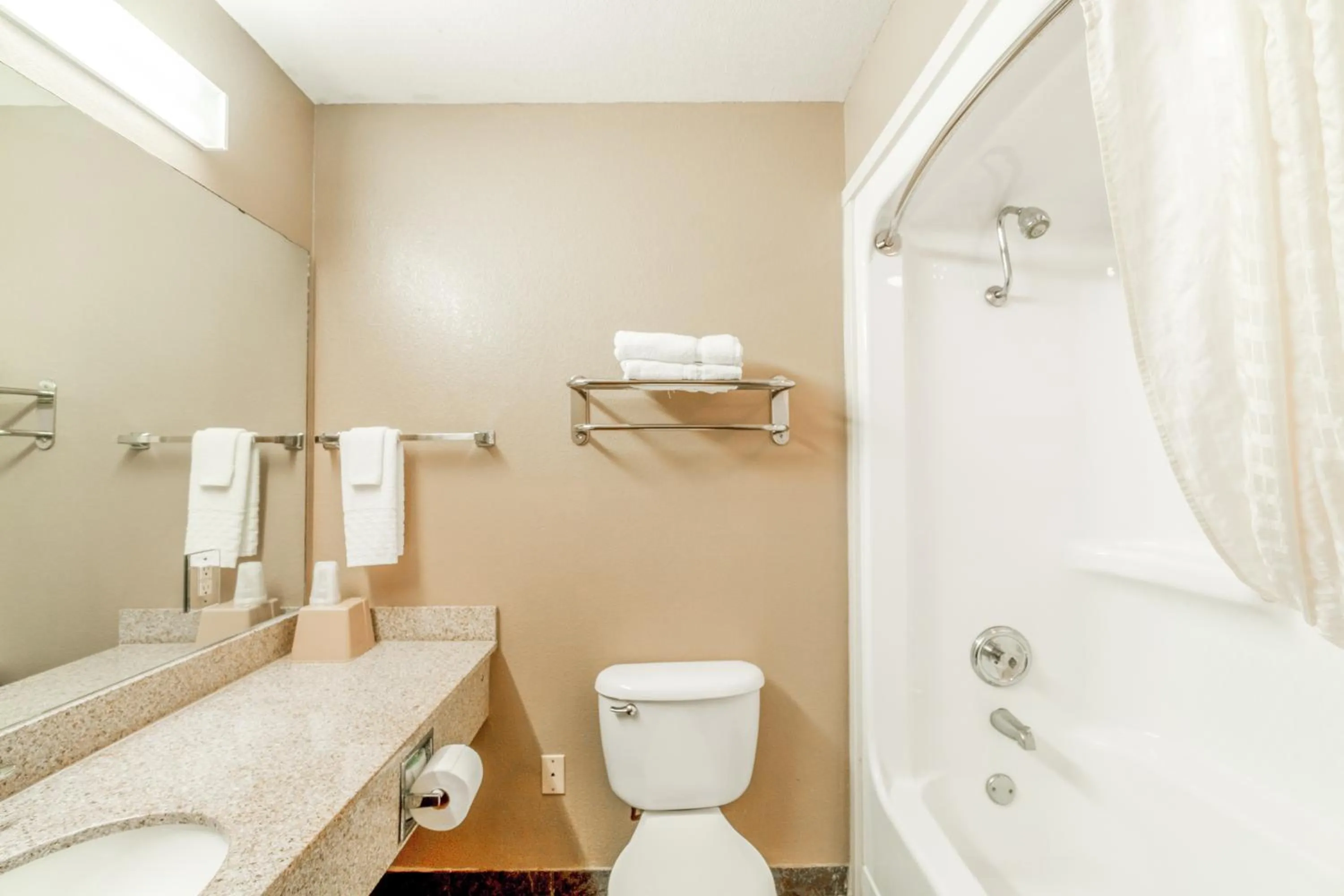Bathroom in Texan Inn By OYO Beeville US-181