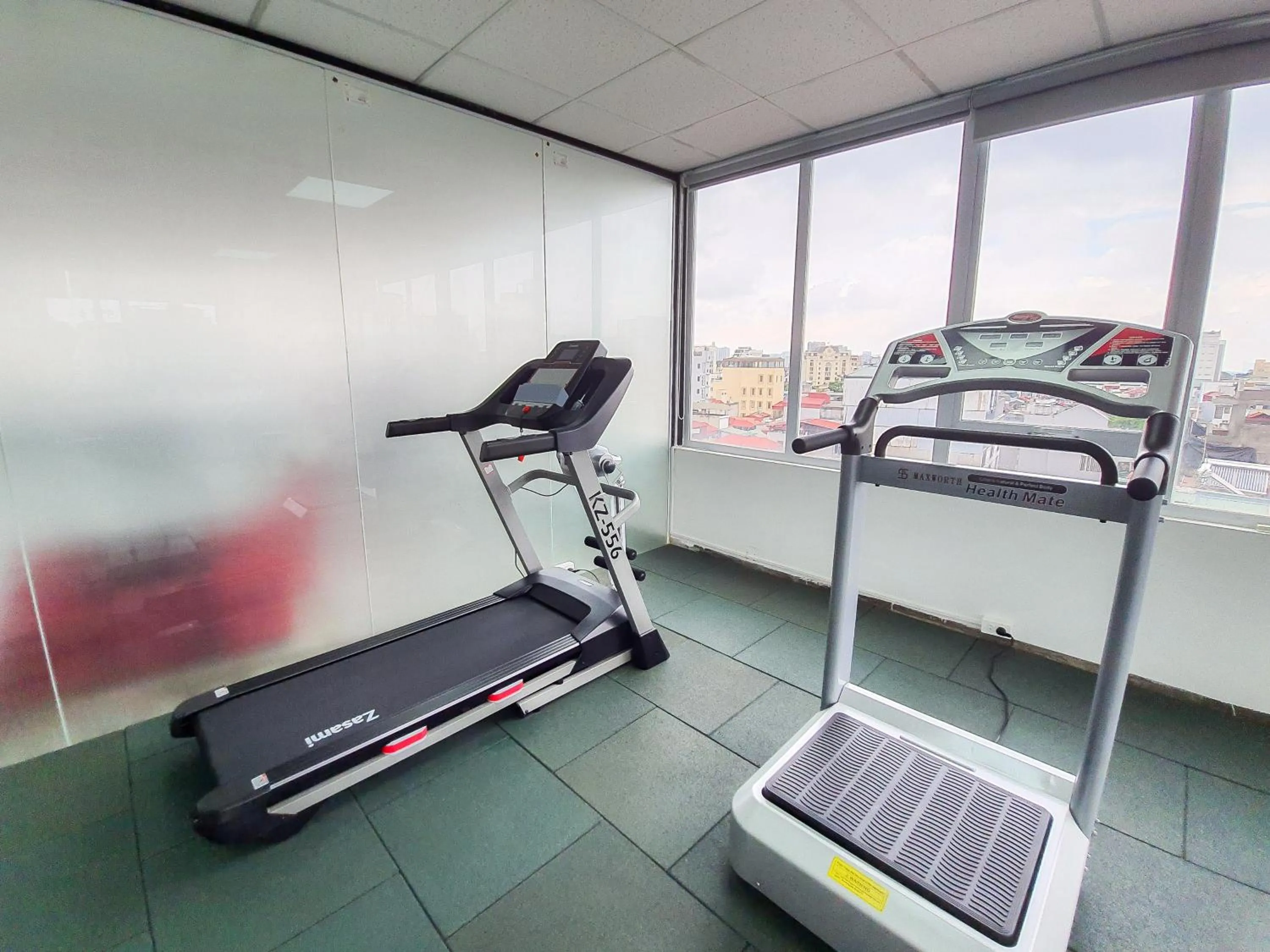 Fitness centre/facilities in REIWA INN APARTMENT