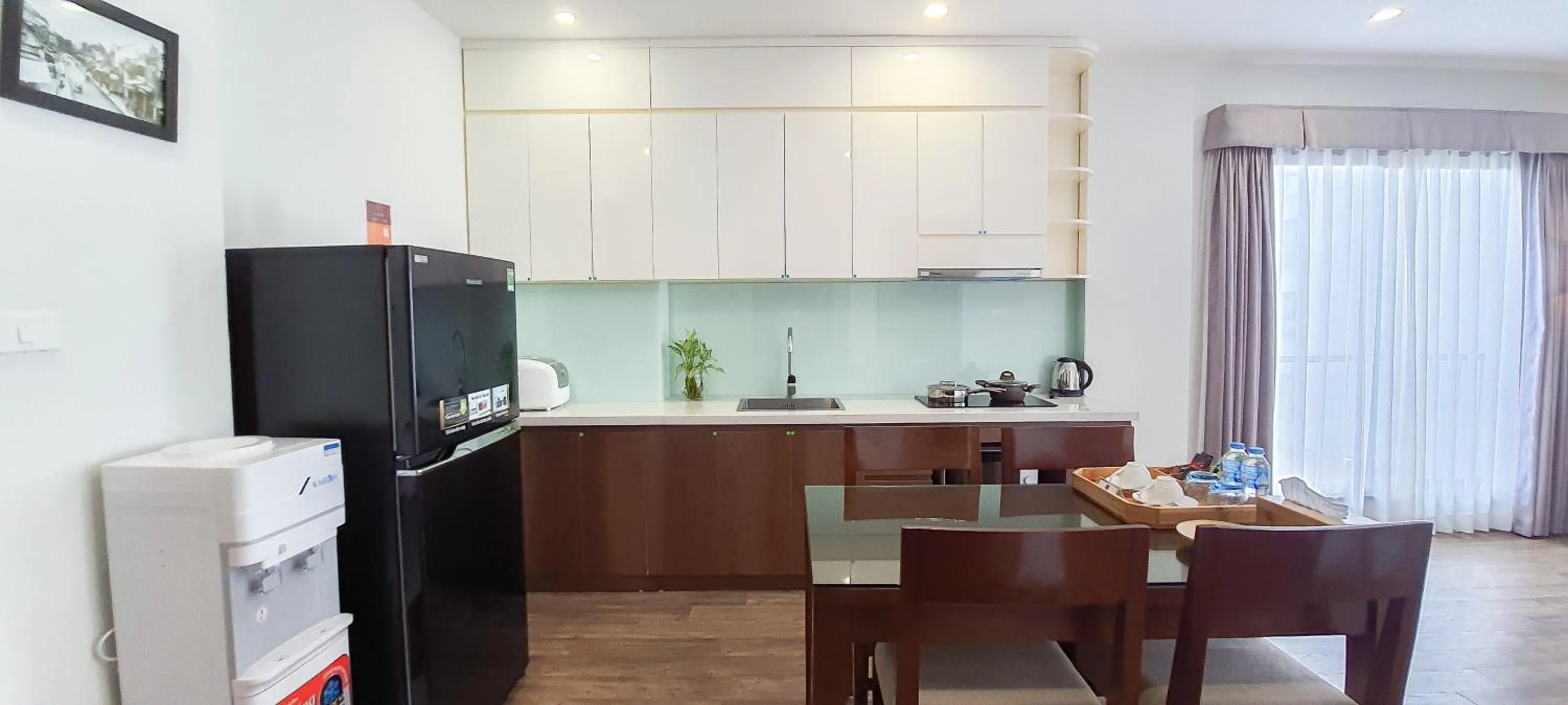 Dining area in REIWA INN APARTMENT