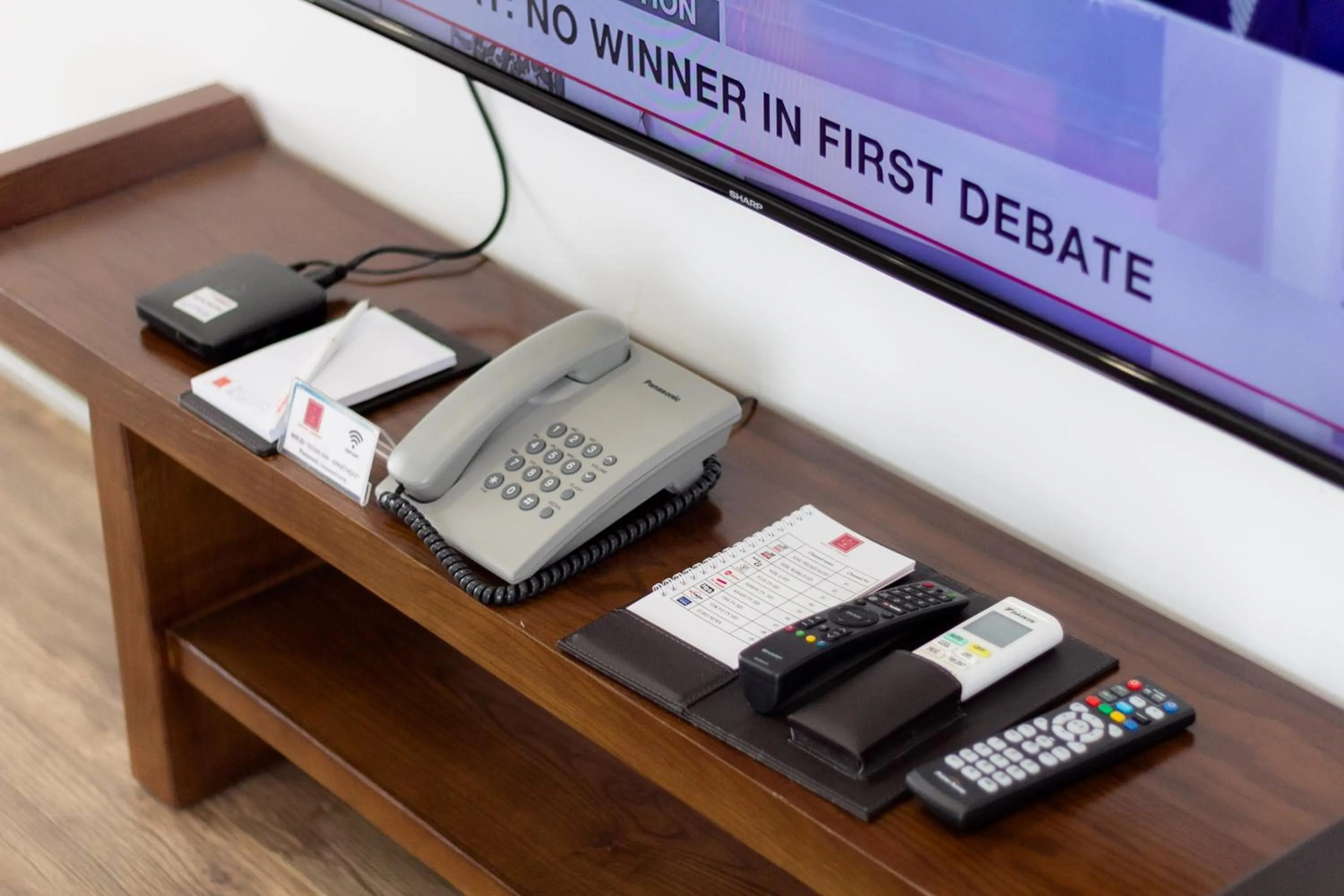 TV and multimedia in REIWA INN APARTMENT