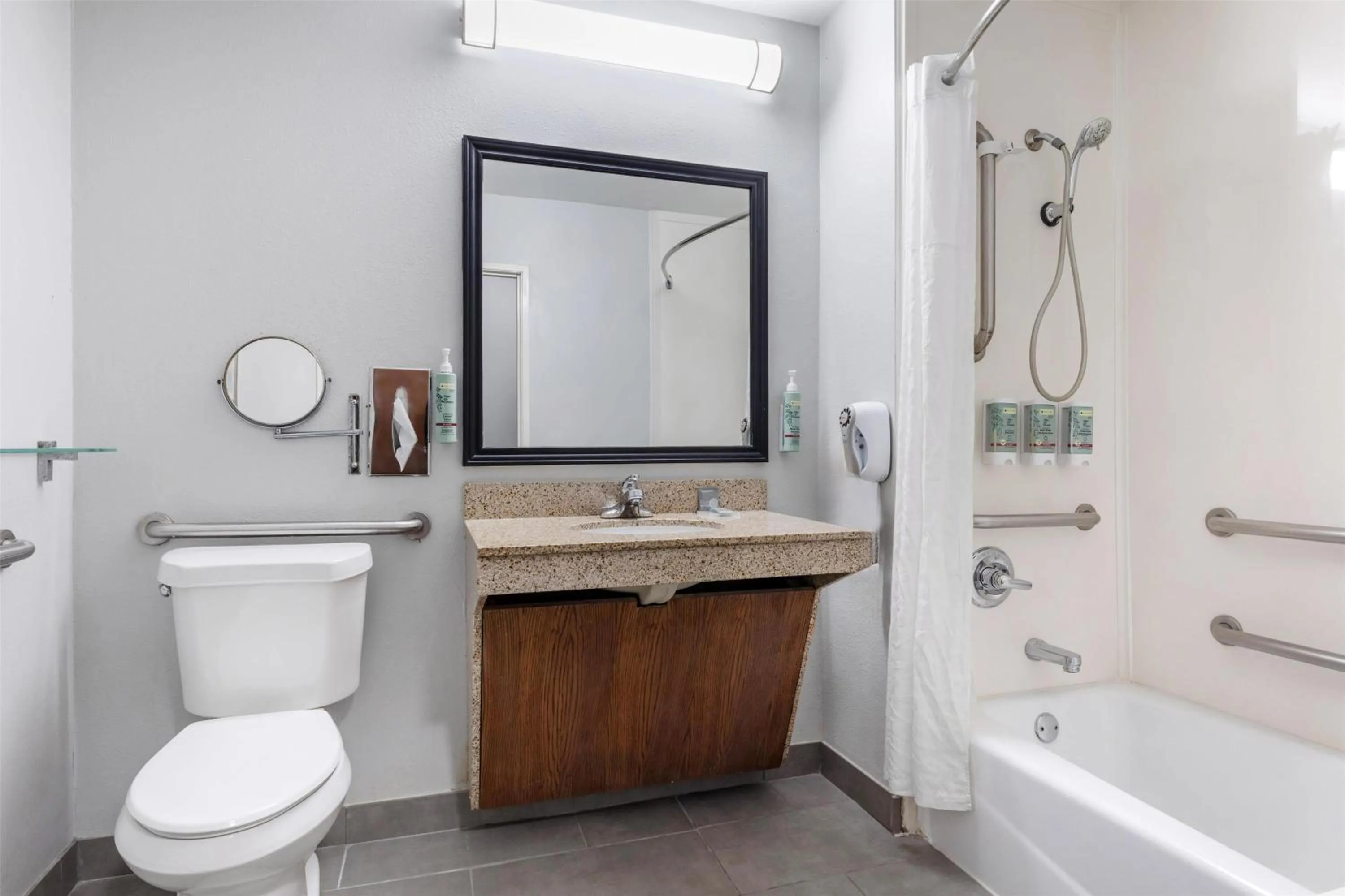 Bathroom in Best Western Executive Inn