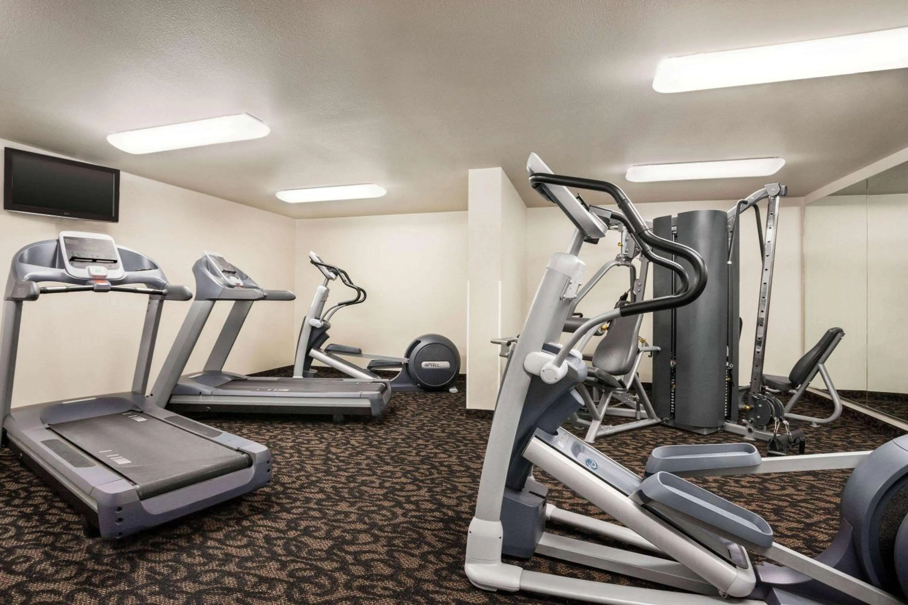 Fitness centre/facilities in Travelodge by Wyndham McAlester