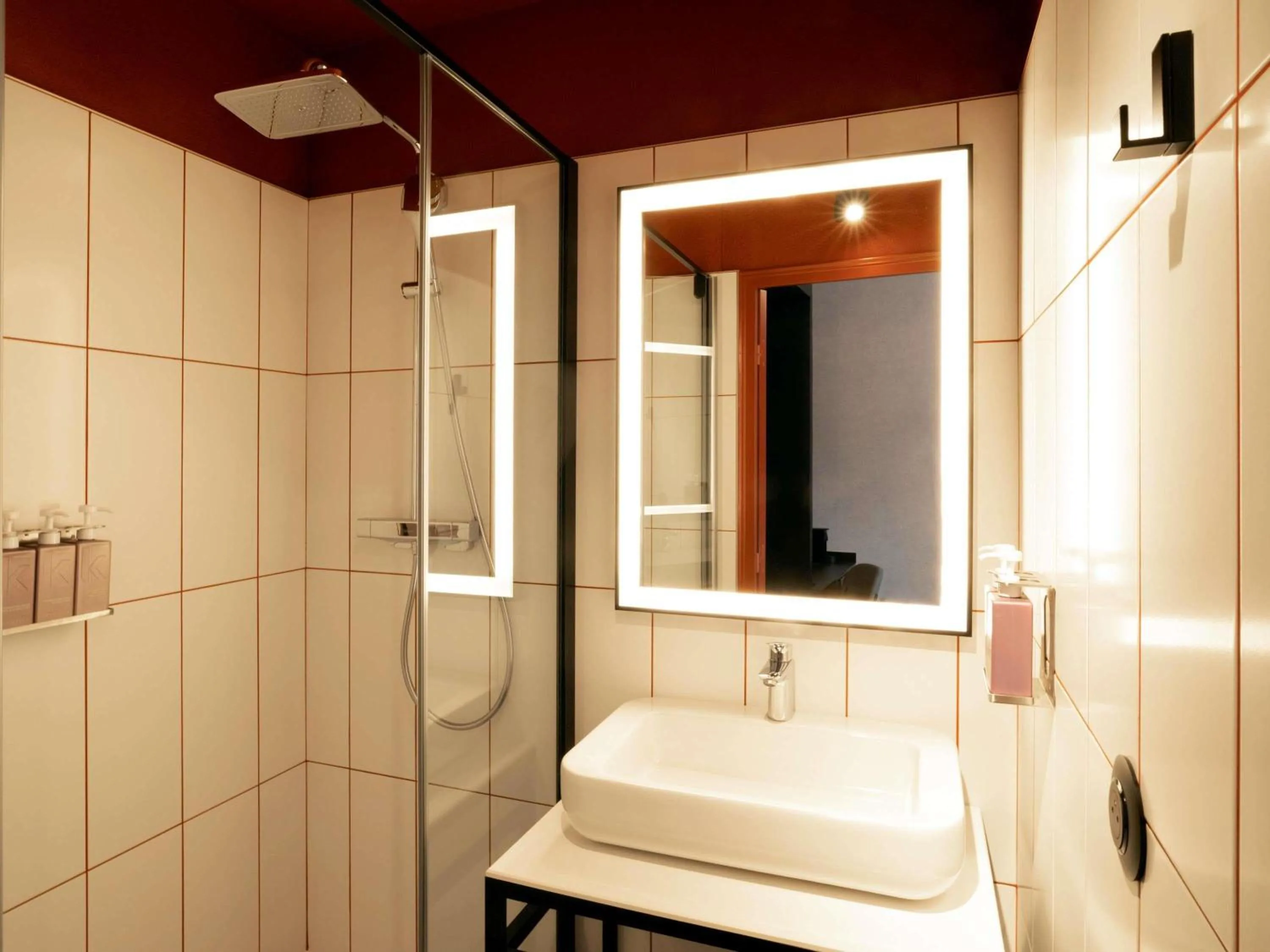 Bedroom in Tribe Carcassonne