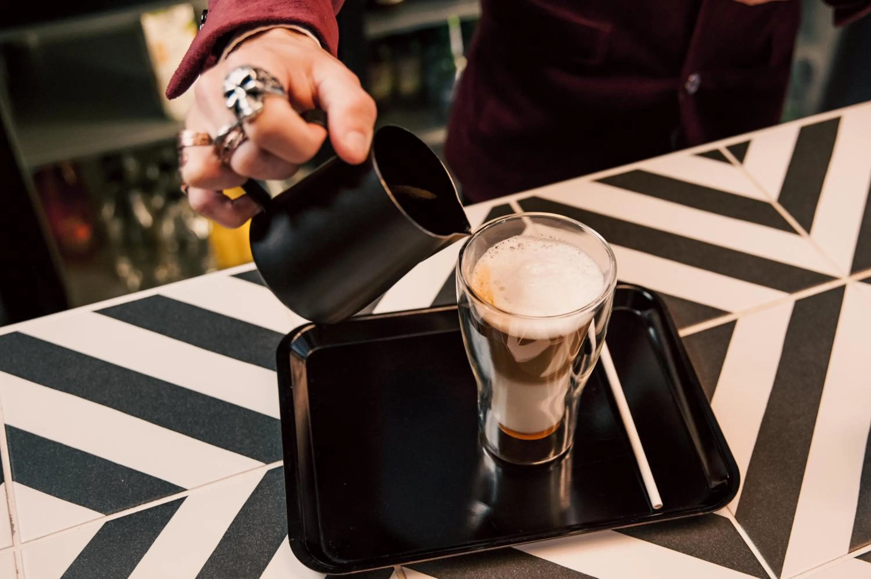 Lounge or bar in Tribe Carcassonne