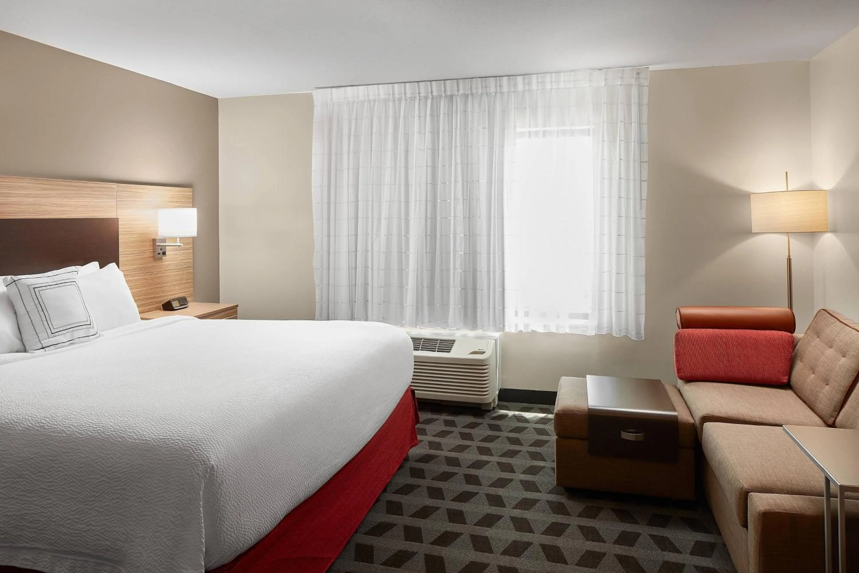 Bedroom, Bed in TownePlace Suites by Marriott Danville